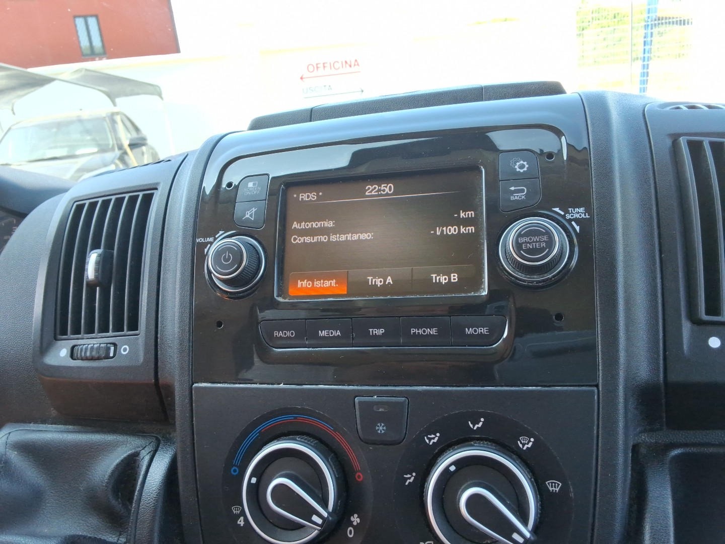 Peugeot Boxer 333 2.2 bluehdi 140cv S&S L2H2