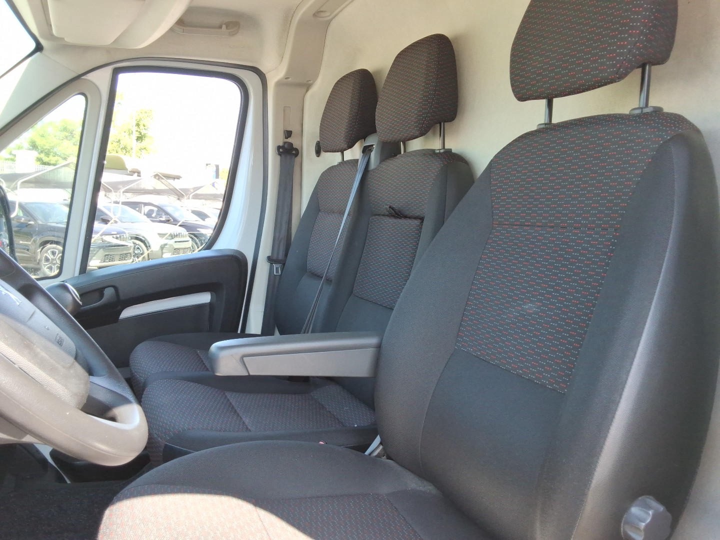 Peugeot Boxer 333 2.2 bluehdi 140cv S&S L2H2