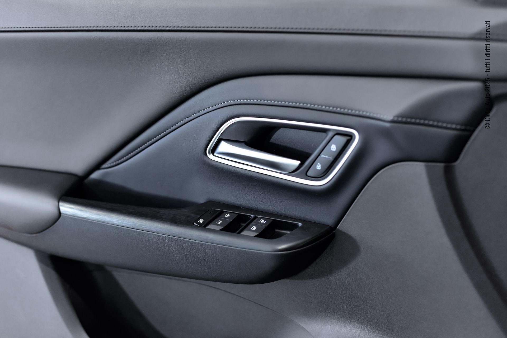 Mg ZS 1.5 hybrid+ Luxury auto