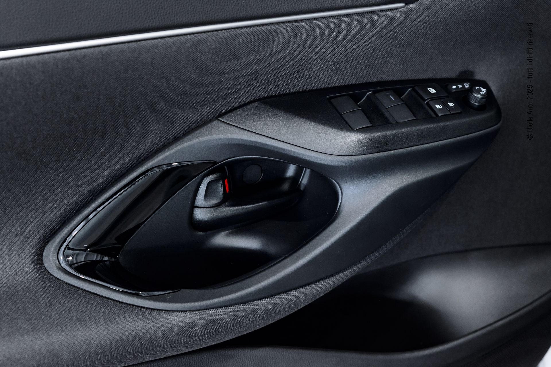 Toyota Yaris Cross 1.5 VVT-iE 130CV + Comfort Pack