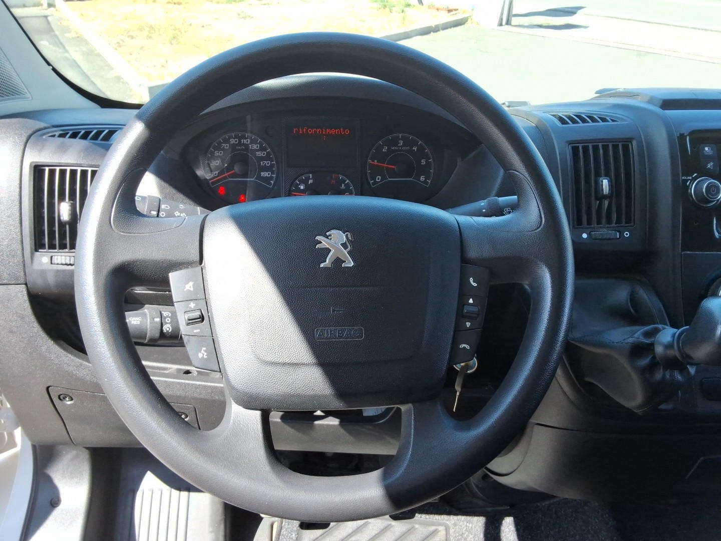 Peugeot Boxer 333 2.2 bluehdi 140cv S&S L2H2