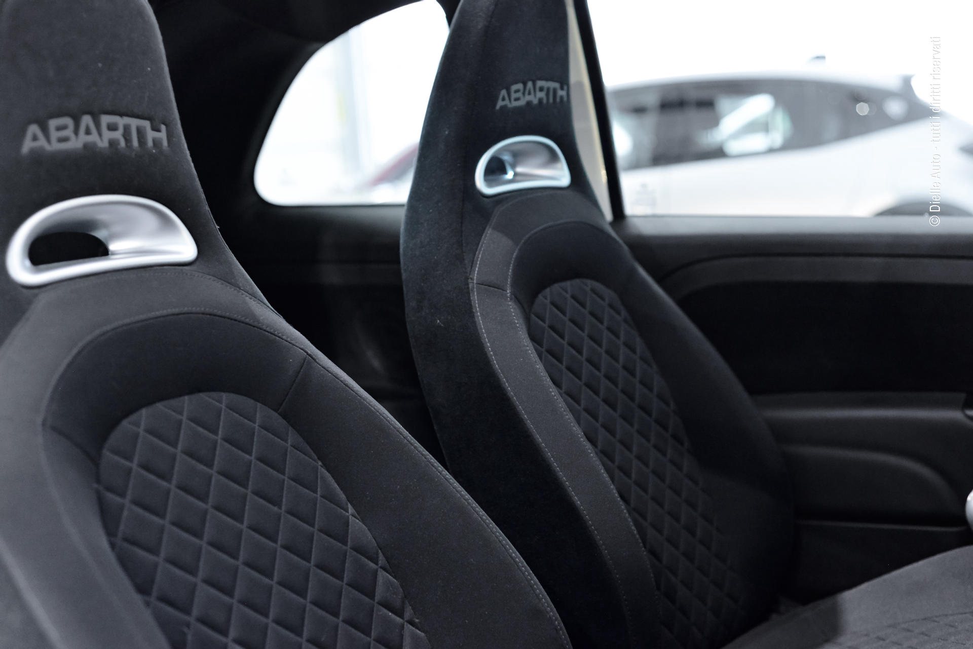 Abarth 595C 1.4 t-jet Turismo 165cv