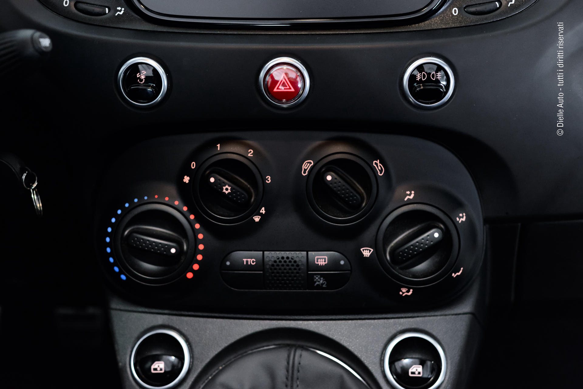 Abarth 595C 1.4 t-jet Turismo 165cv