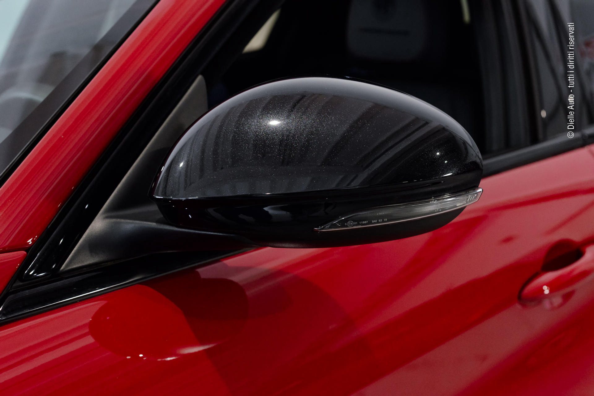 Alfa Romeo Giulia 2.0 t Competizione Q4 280cv auto