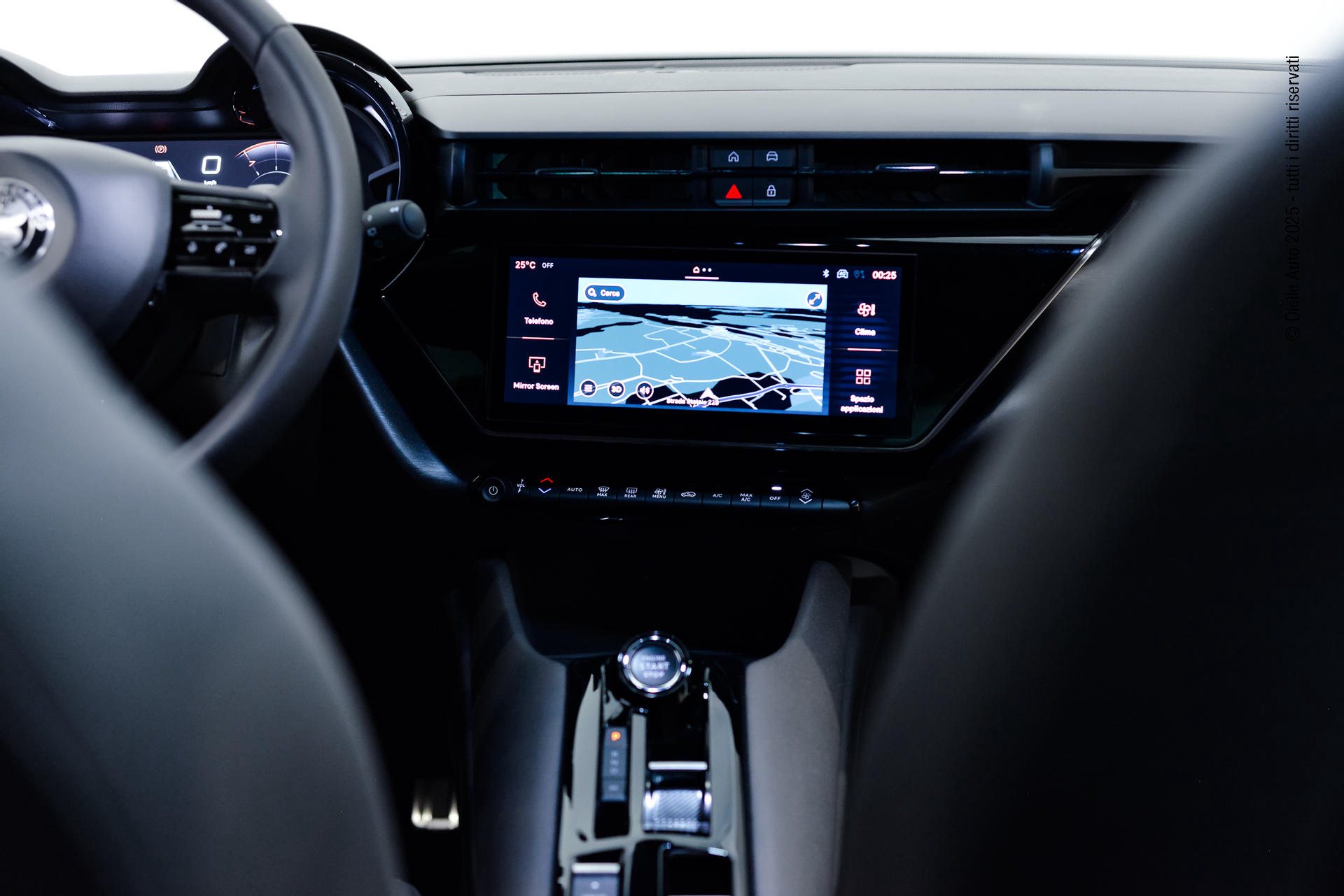 Alfa Romeo Junior 1.2 ibrida Speciale 136cv edct6 + techno pack + tetto in vetro apribile