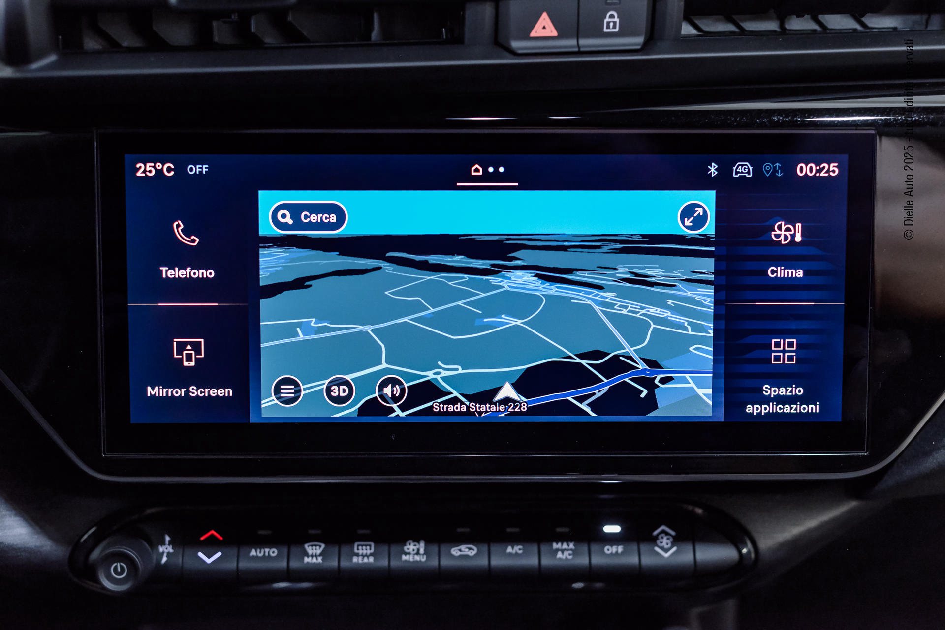 Alfa Romeo Junior 1.2 ibrida Speciale 136cv edct6 + techno pack + tetto in vetro apribile