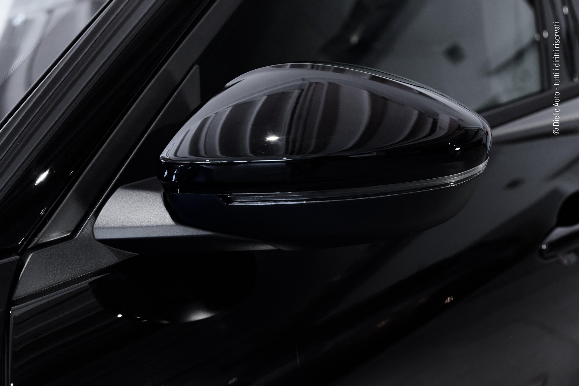 Alfa Romeo Junior 1.2 ibrida Ti 145cv edct6 + PACK TECHNO + cerchi LEGA 18"