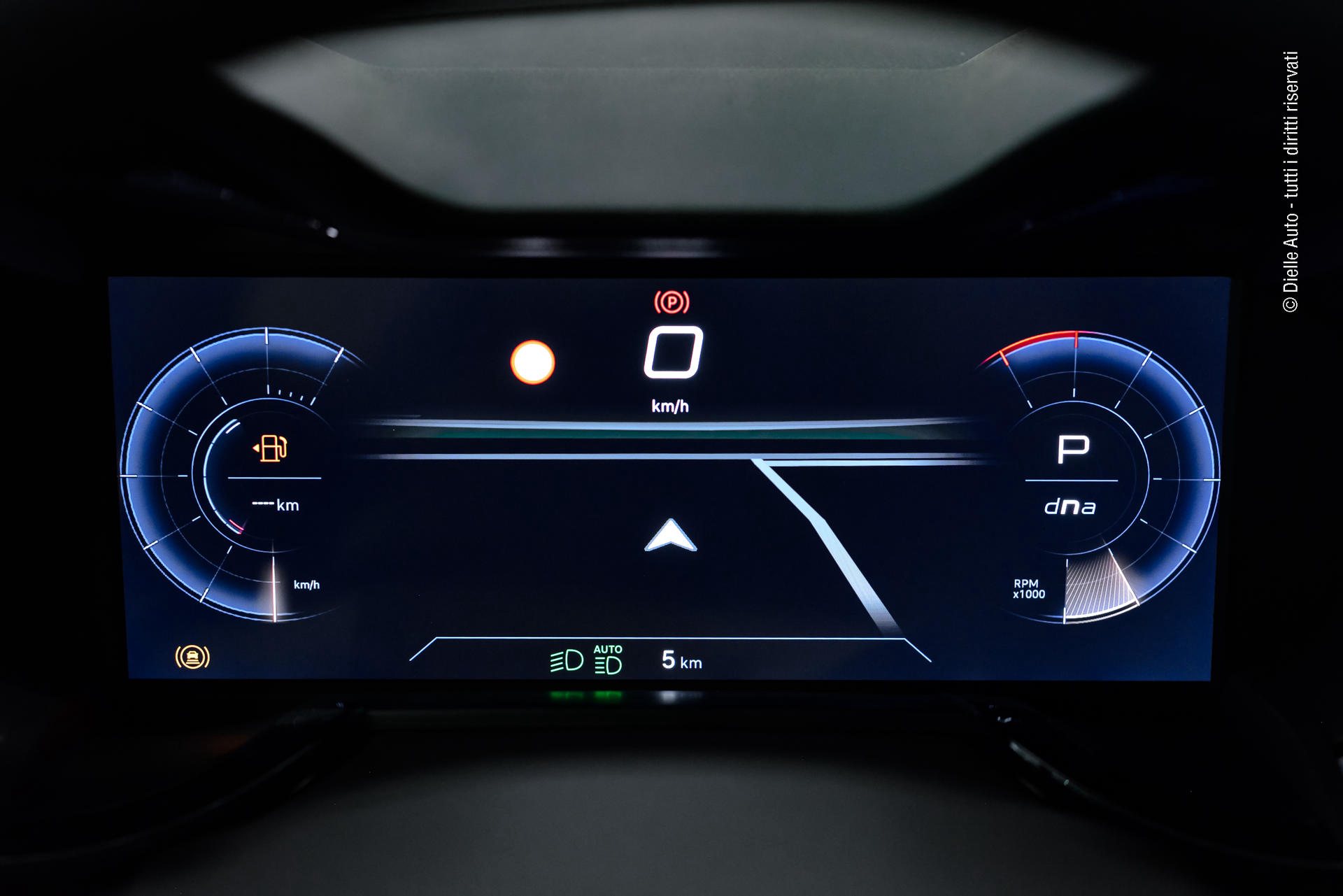 Alfa Romeo Junior 1.2 ibrida Ti 145cv edct6 + PACK TECHNO + cerchi LEGA 18"