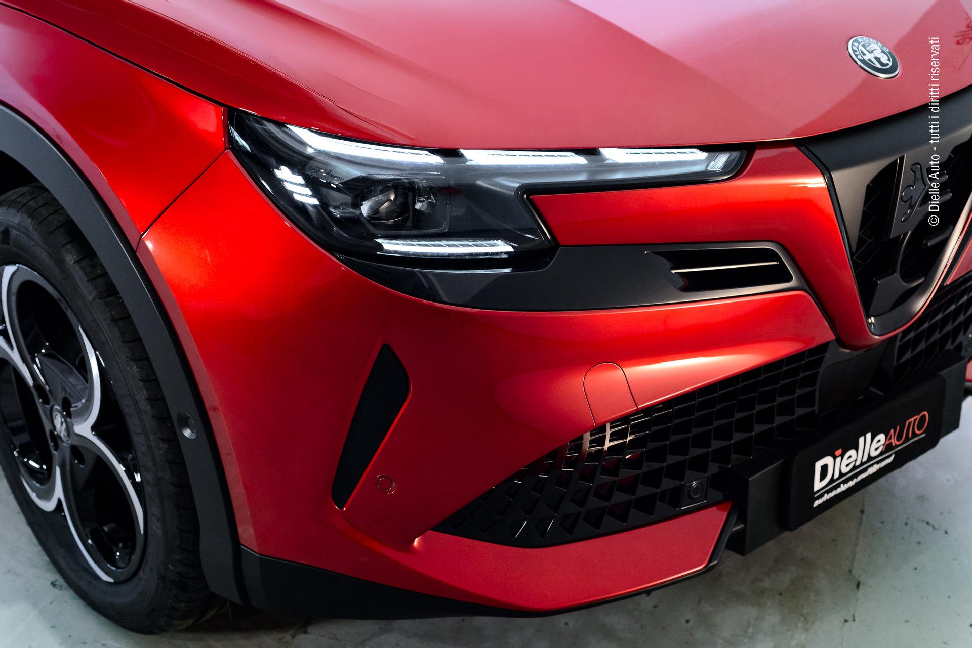 Alfa Romeo Junior 1.2 ibrida Speciale 136cv edct6 + techno pack + tetto in vetro apribile