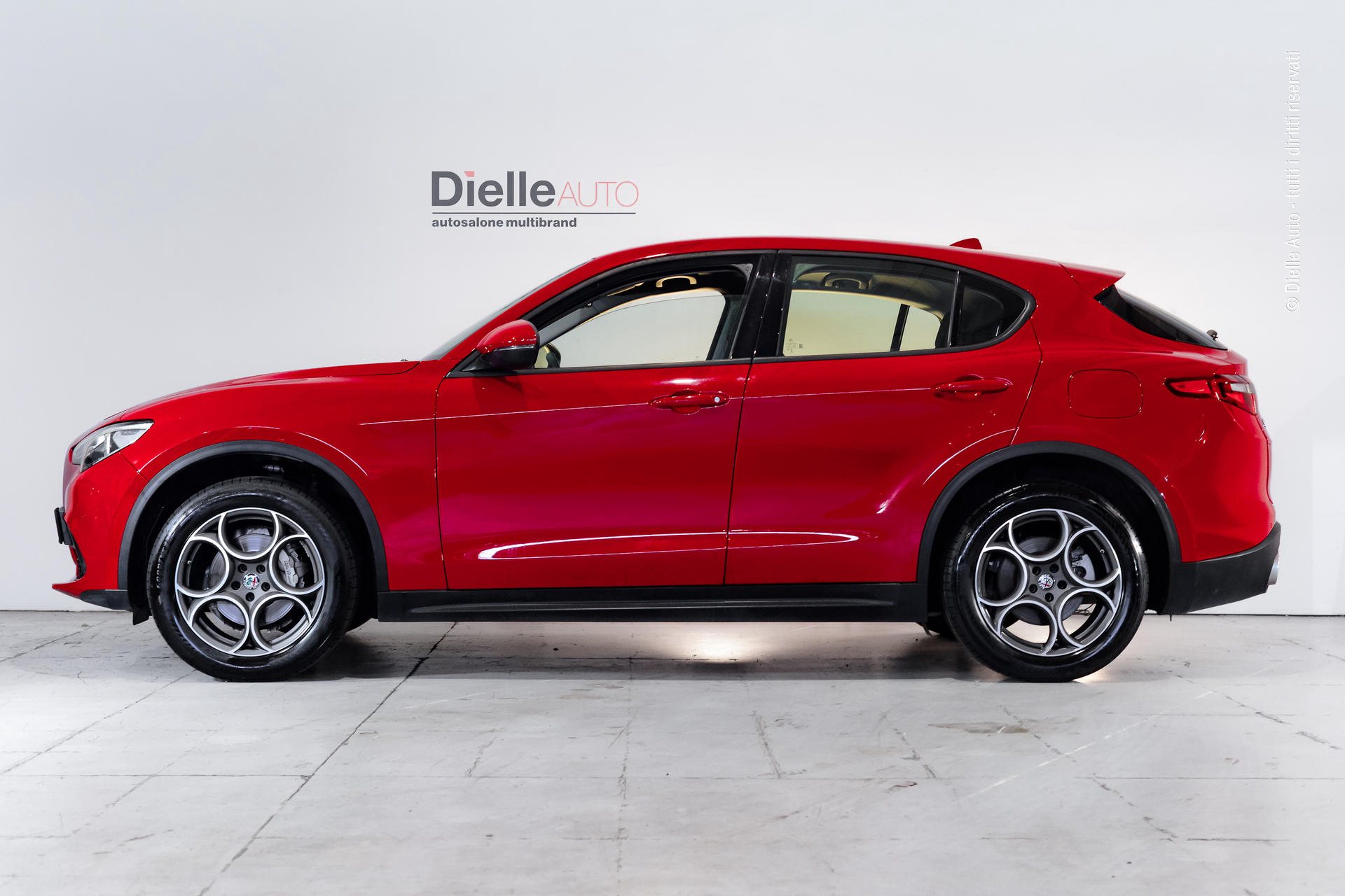 Alfa Romeo Stelvio 2.0 t Business Q4 200cv auto