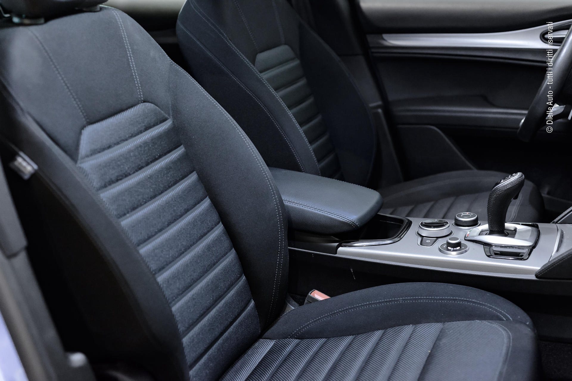 Alfa Romeo Stelvio 2.0 turbo Sprint Q4 280cv auto