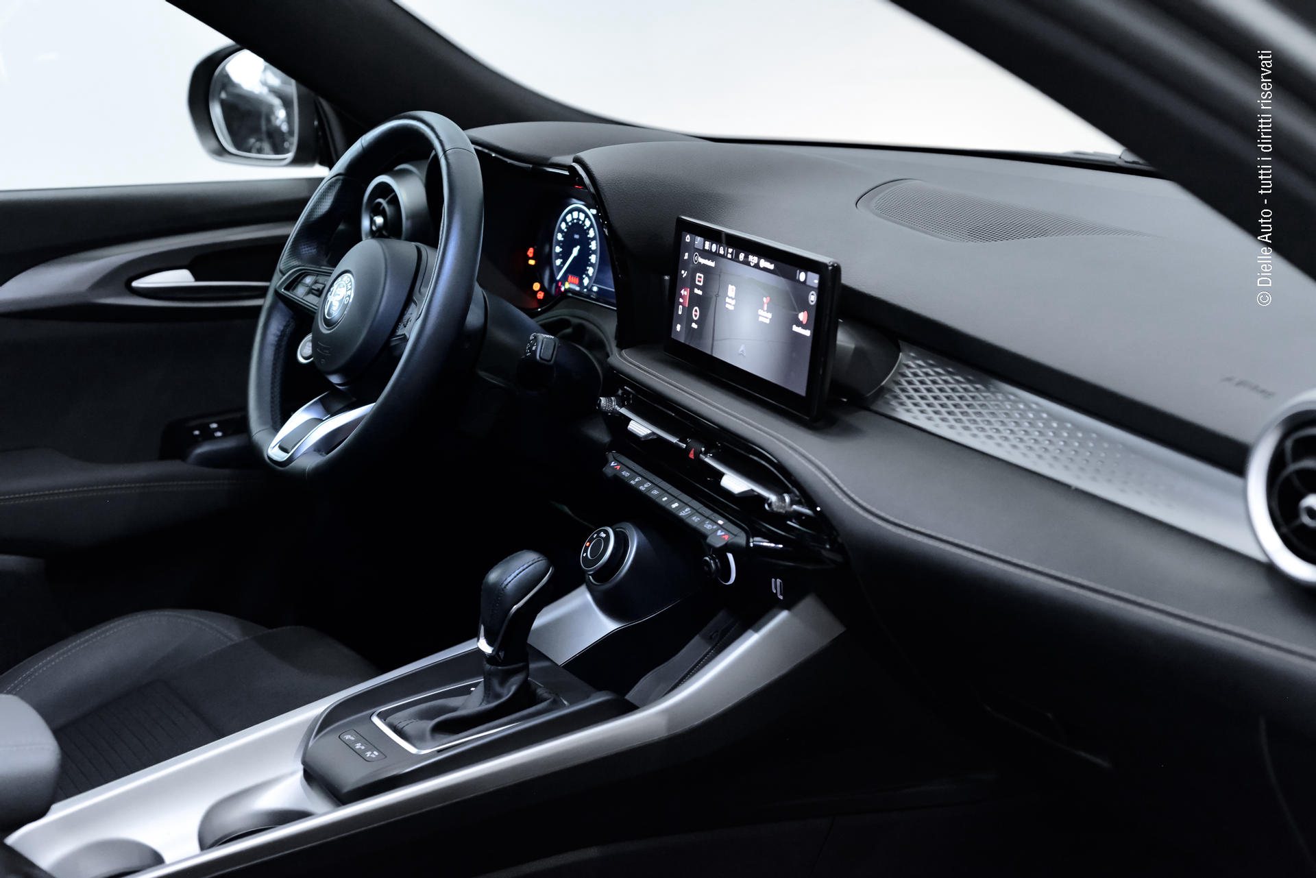 Alfa Romeo Tonale 1.6 Tributo Italiano 130cv tct6