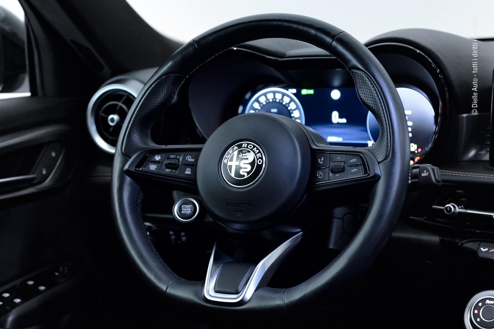 Alfa Romeo Tonale 1.6 Tributo Italiano 130cv tct6