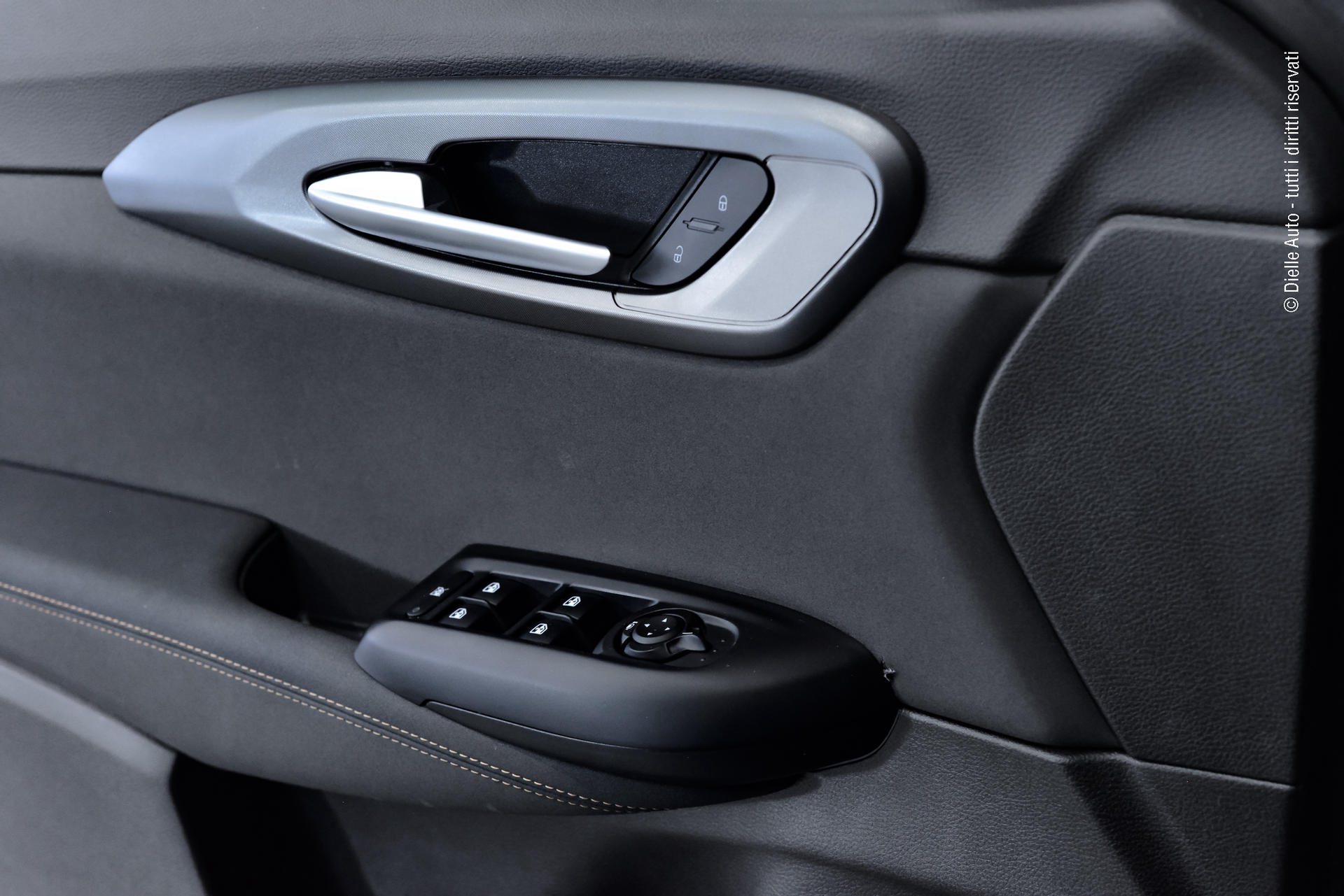 Alfa Romeo Tonale 1.6 Tributo Italiano 130cv tct6