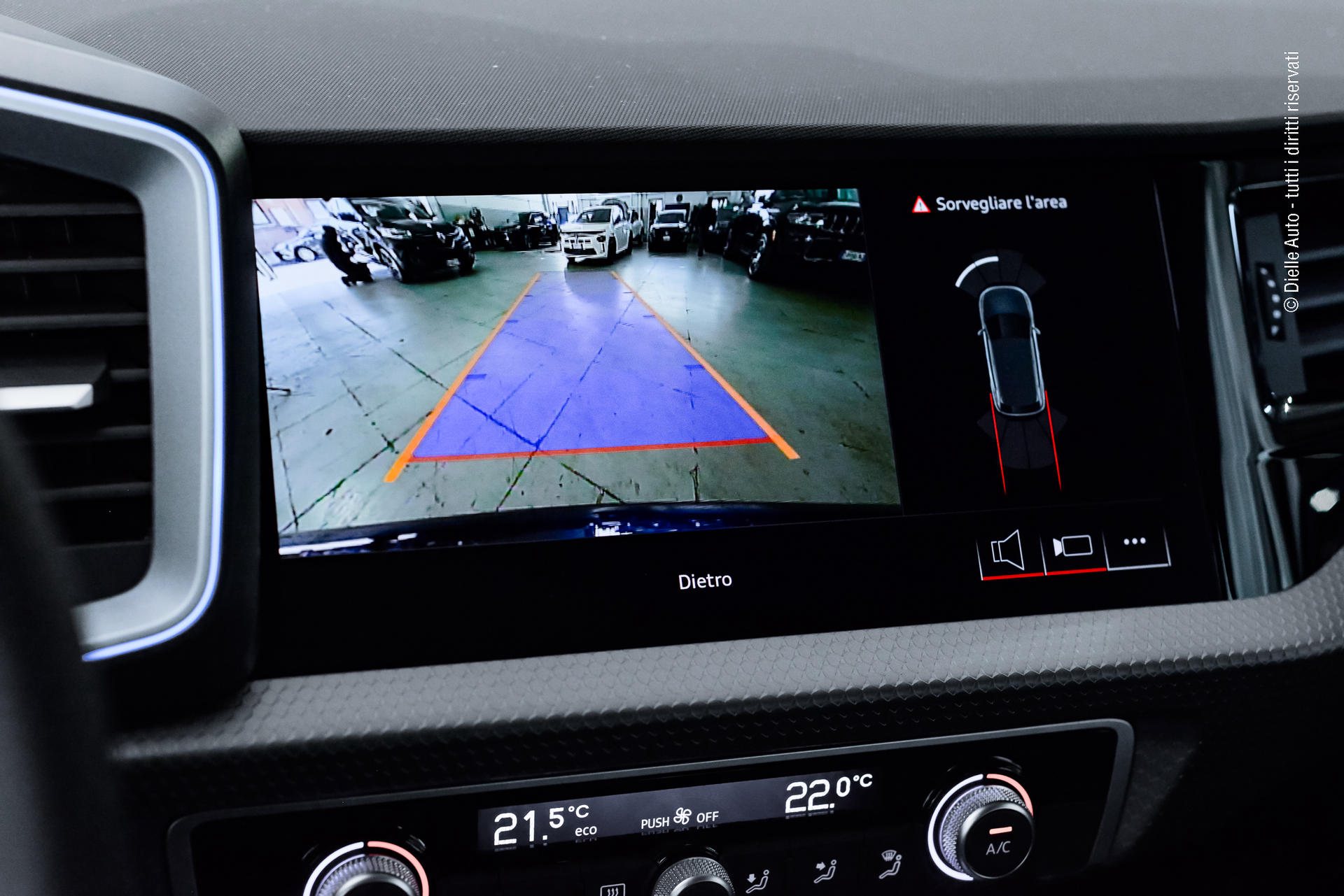 Audi A1 Sportback 30 1.0 tfsi Identity Black 116cv s-tronic