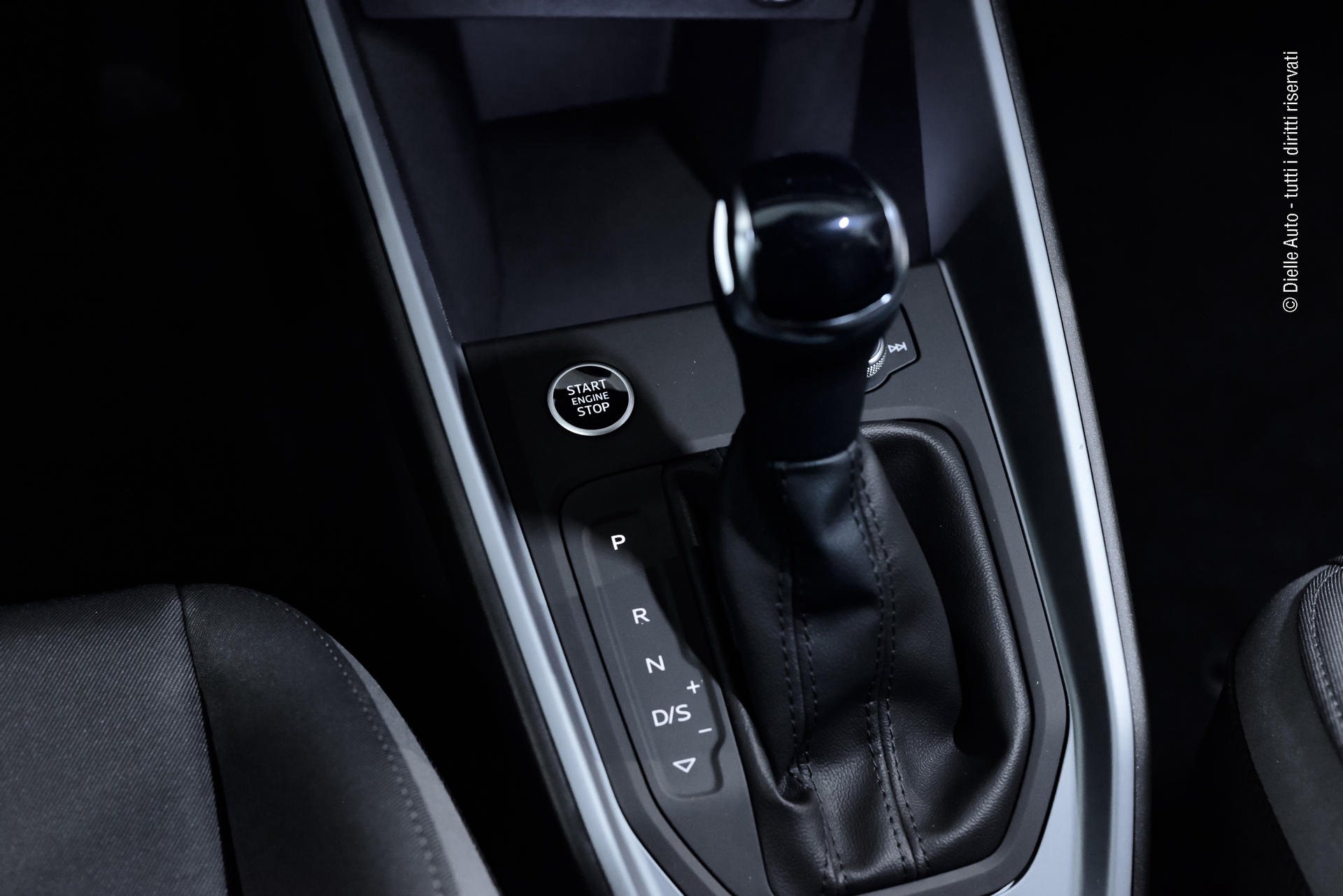 Audi A1 allstreet 30 1.0 tfsi Identity Contrast 116cv s tronic