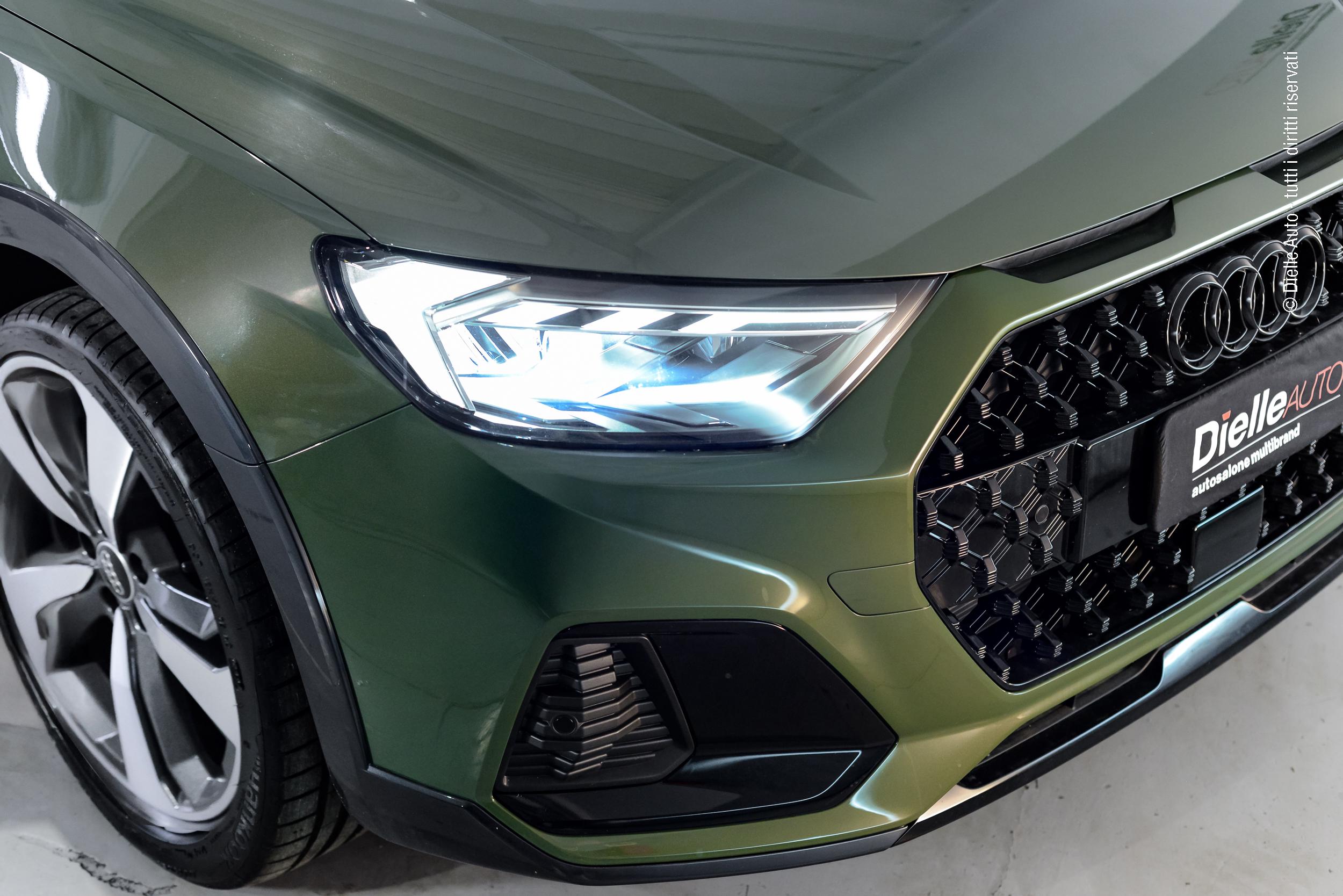 Audi A1 allstreet 30 1.0 tfsi Identity Contrast 116cv s tronic