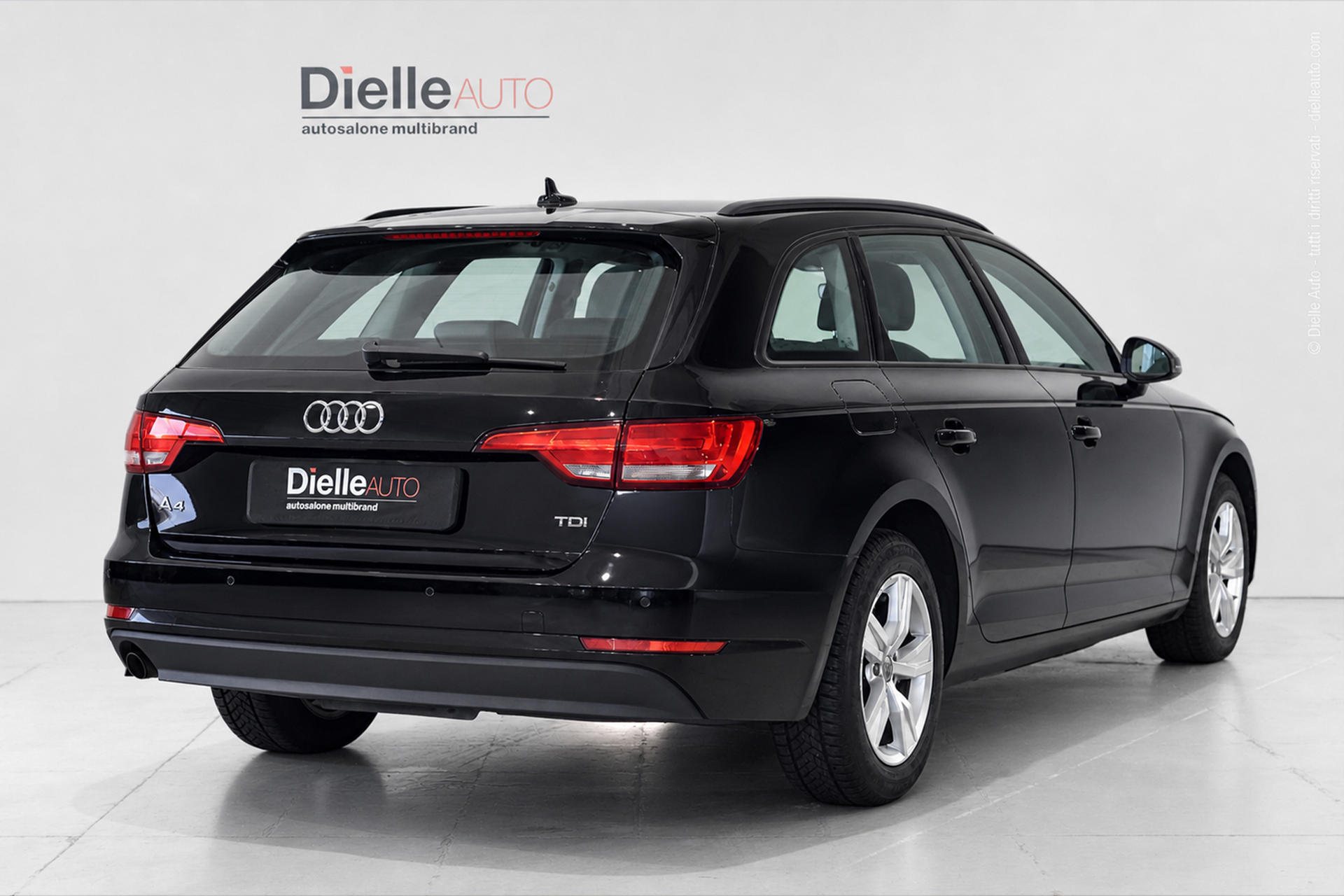 Audi A4 Avant 35 2.0 tdi Business 150cv *s-tronic*