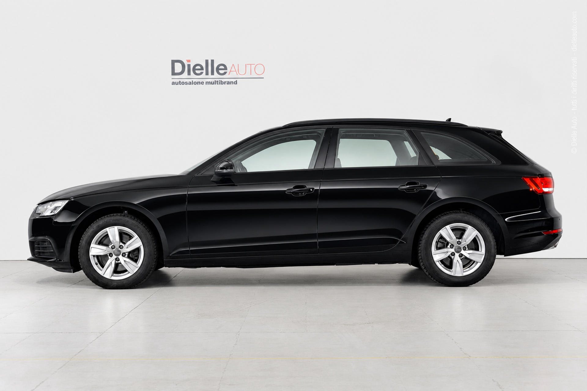 Audi A4 Avant 35 2.0 tdi Business 150cv *s-tronic*