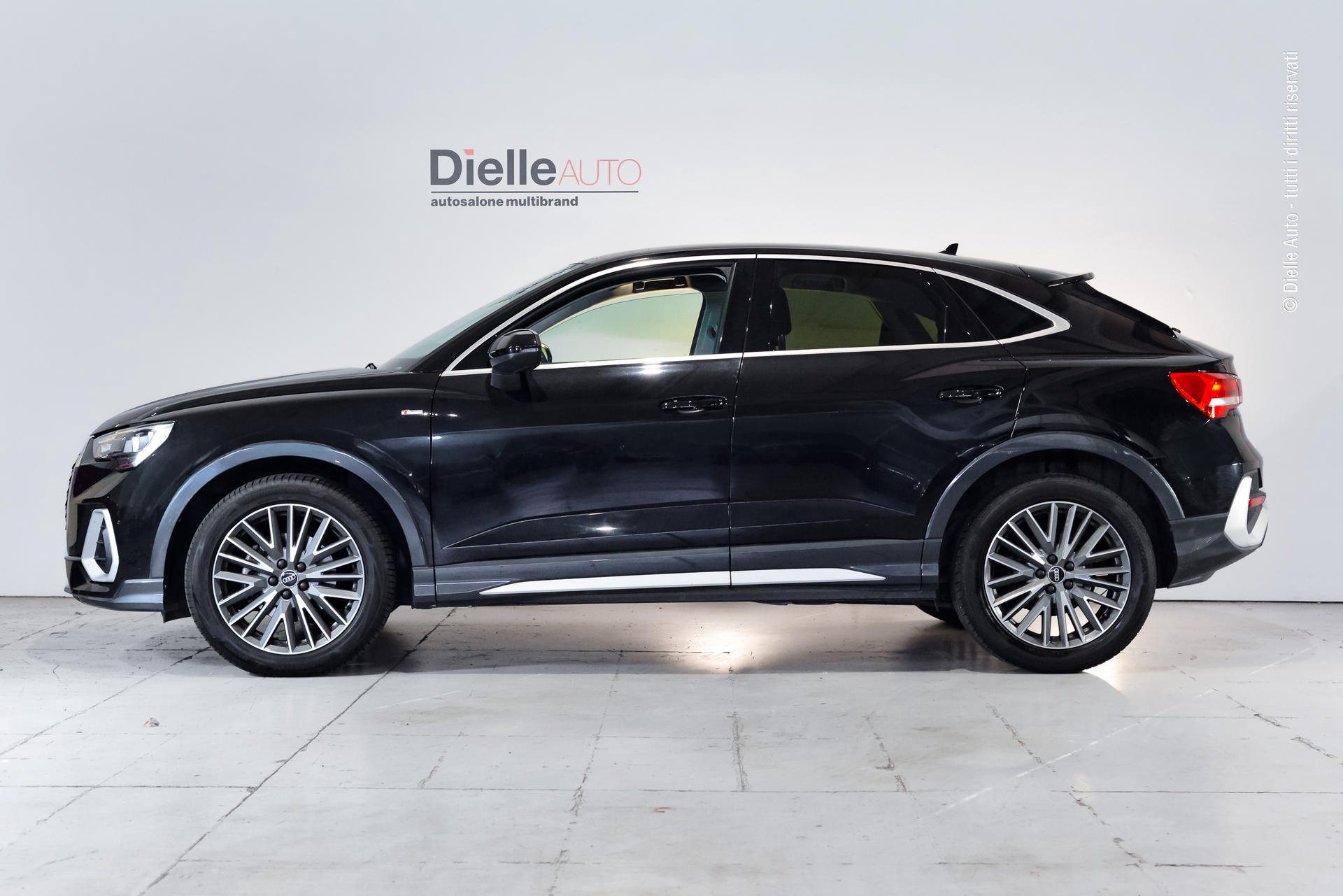 Audi Q3 Sportback 35 2.0 tdi S line edition s-tronic AUDIO SONOS