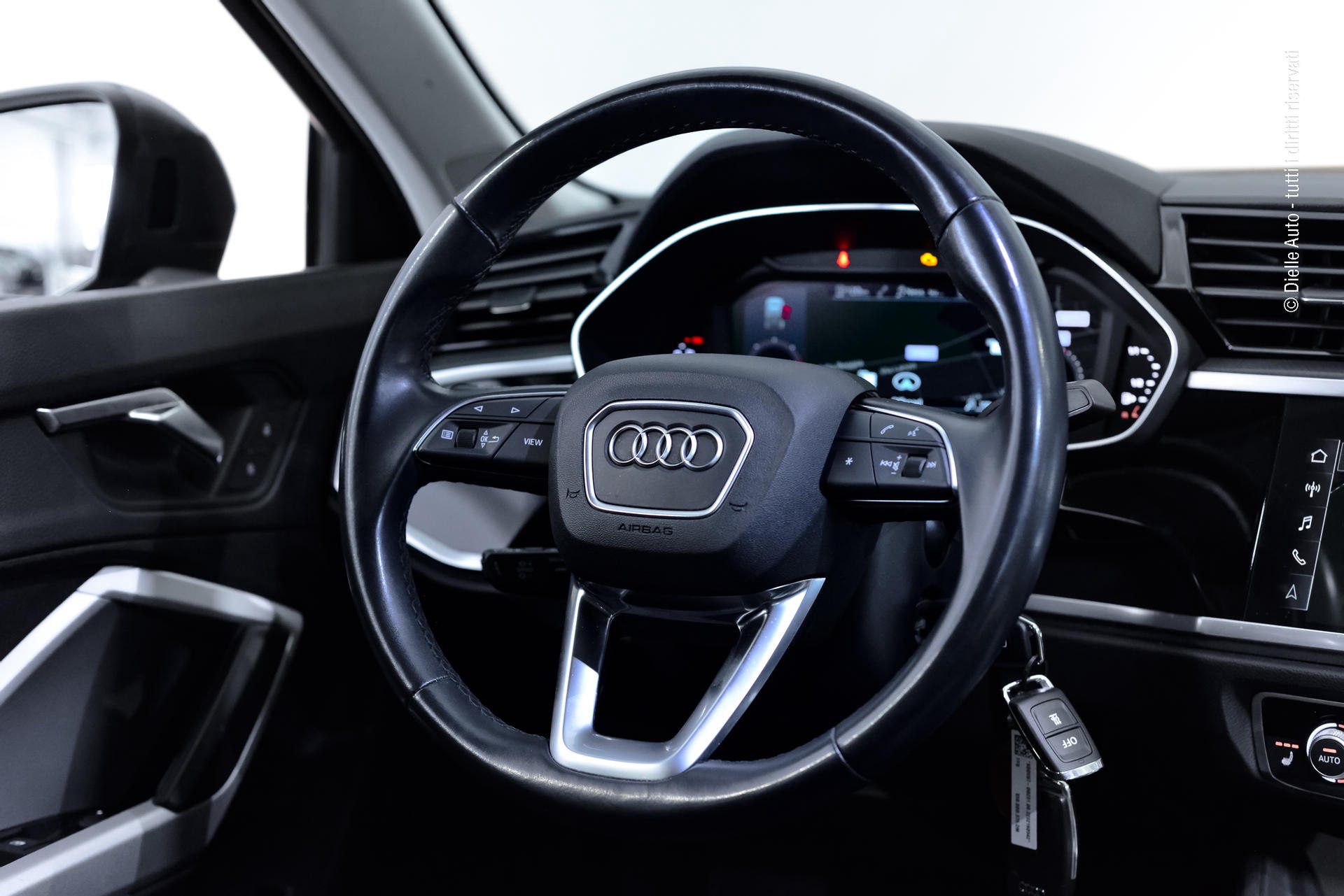 Audi Q3 Sportback 35 2.0 tdi S line edition s-tronic