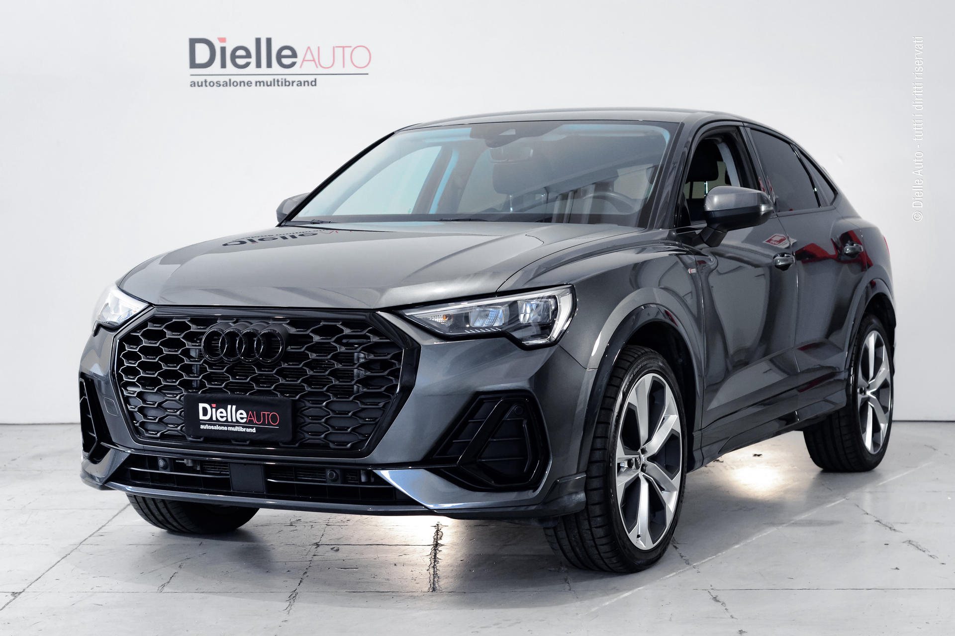 Audi Q3 Sportback 35 2.0 tdi S line edition s-tronic