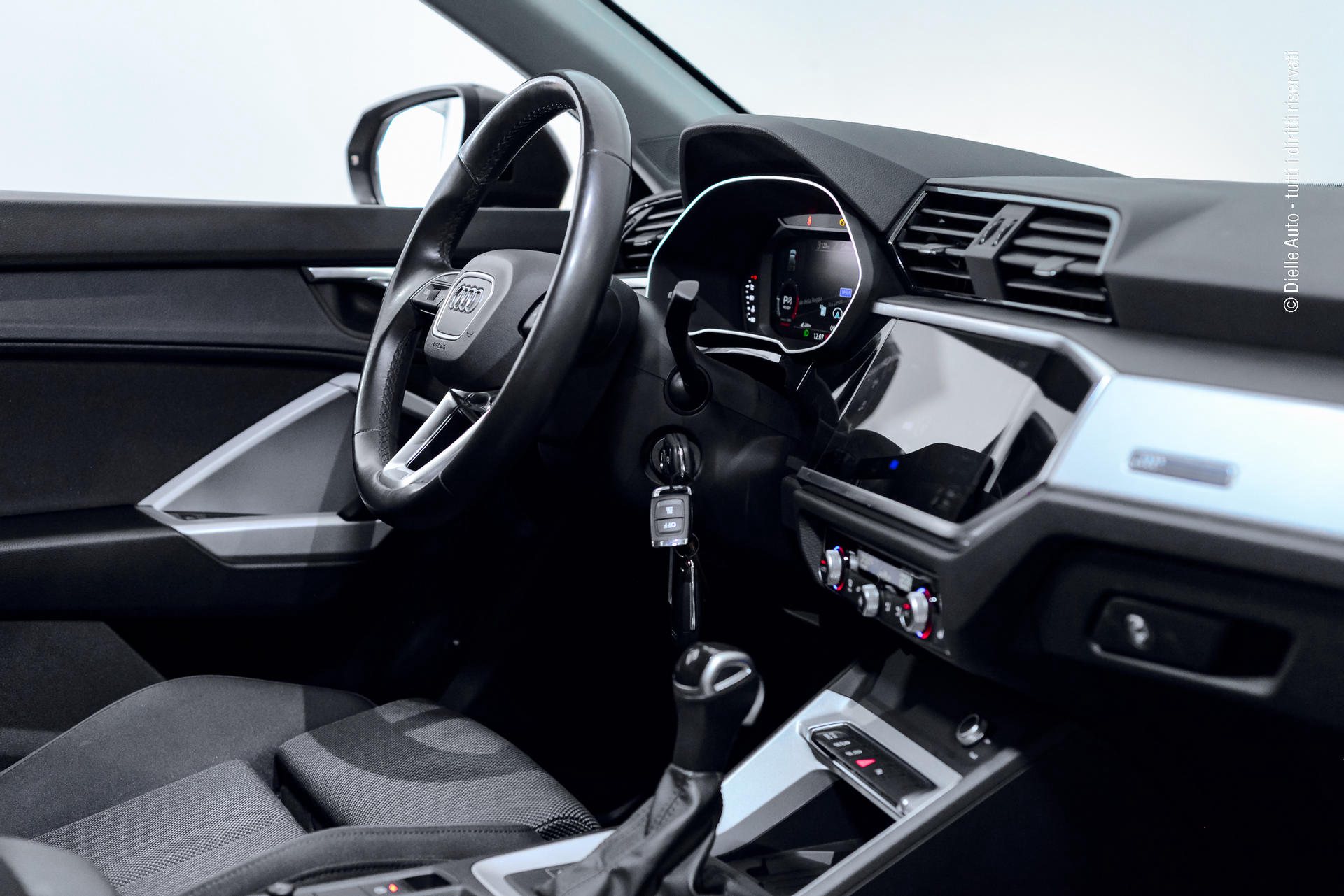 Audi Q3 Sportback 35 2.0 tdi S line edition s-tronic