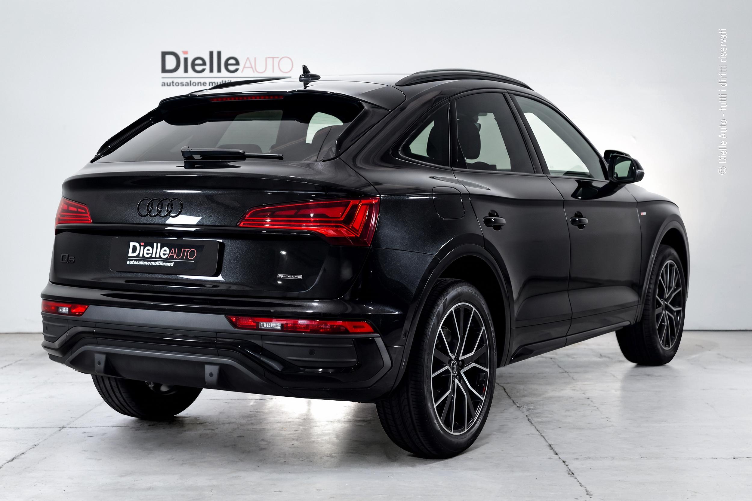 Audi Q5 Sportback Black line edition 40 TDI quattro 204 CV Stronic