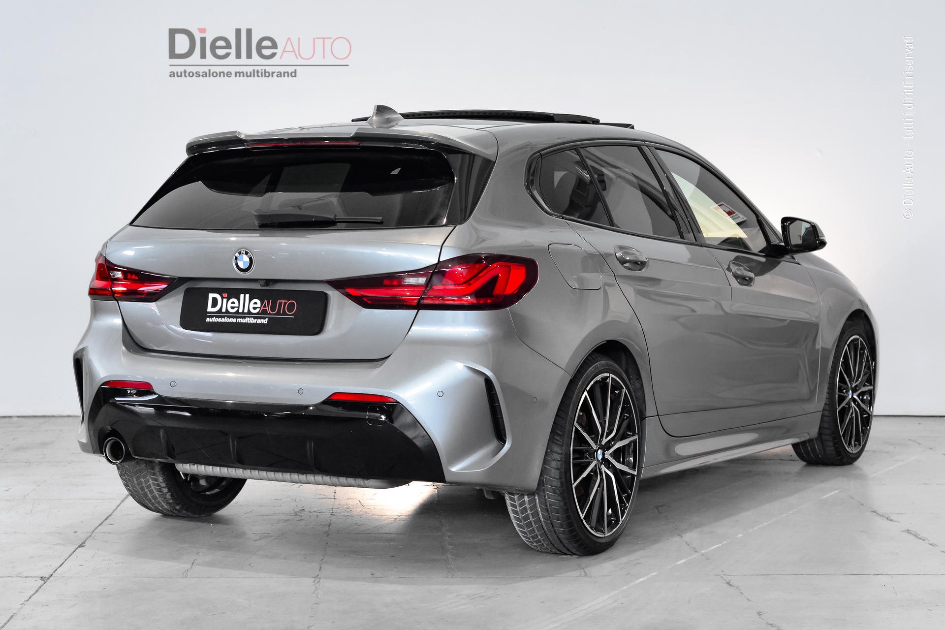 Bmw 118i Msport 136cv auto STEPTRONIC TETTO APRIBILE e CERCHI 19