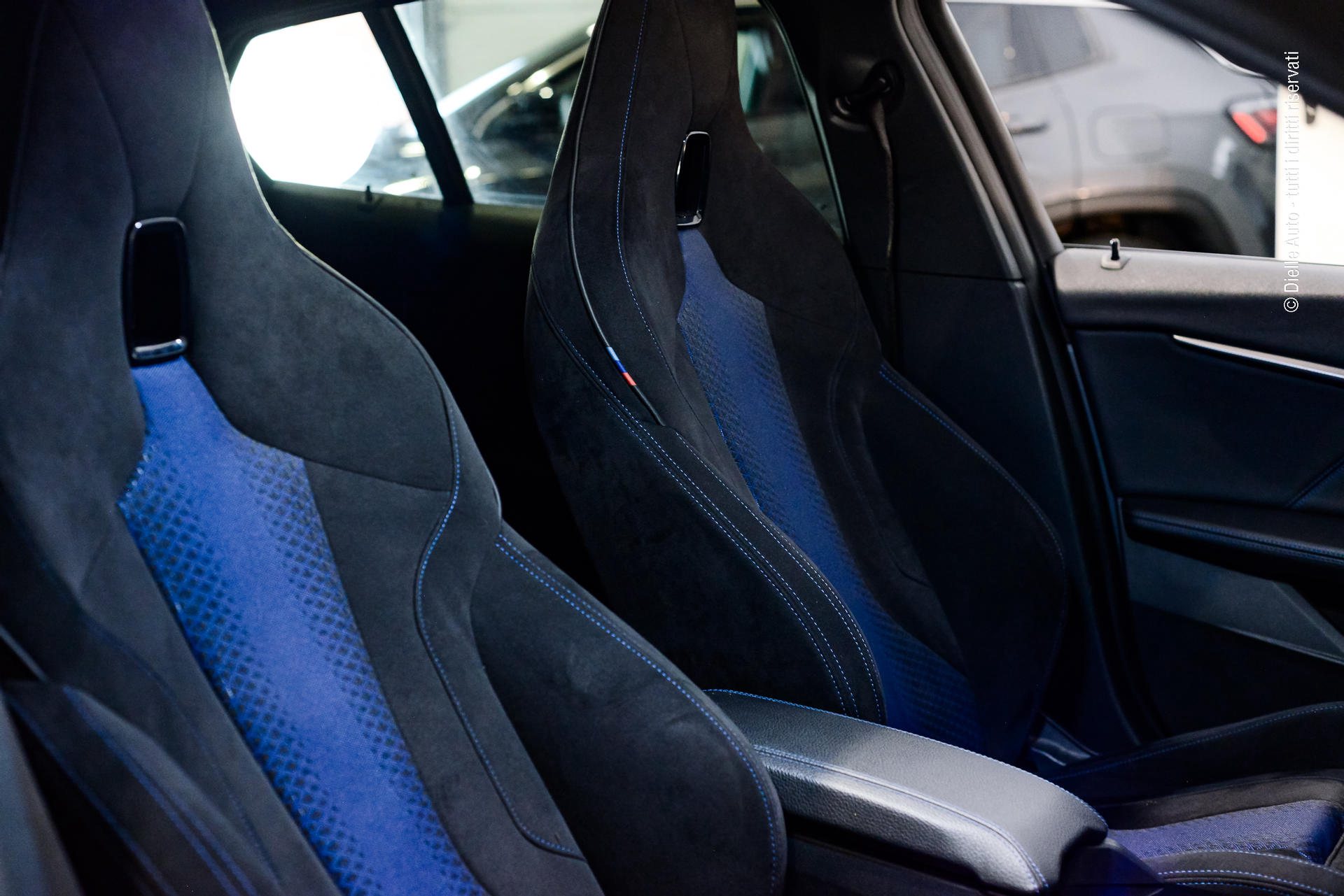 Bmw 118i Msport 136cv auto STEPTRONIC TETTO APRIBILE e CERCHI 19
