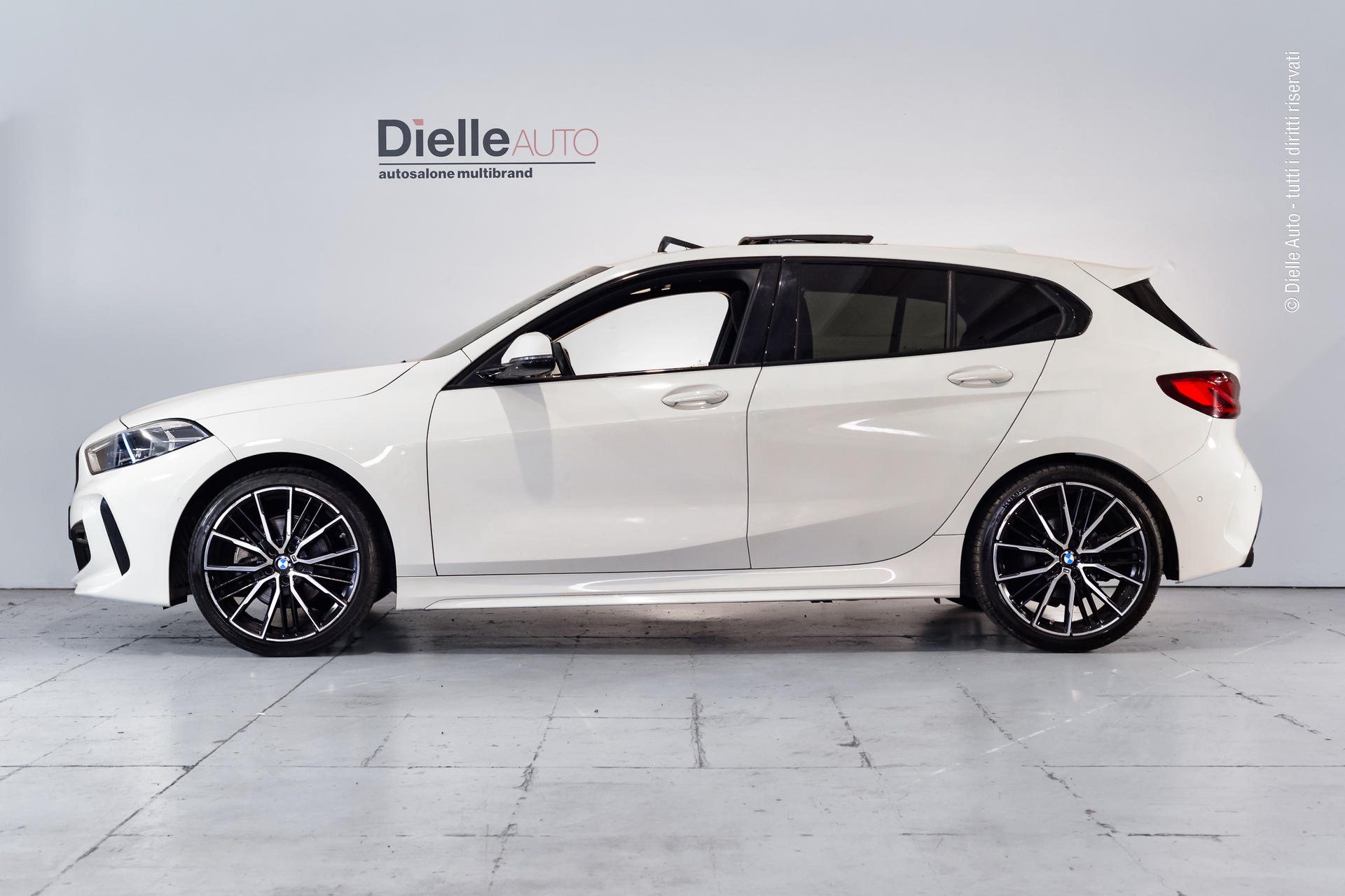 Bmw 118i Msport 136cv auto STEPTRONIC TETTO APRIBILE e CERCHI 19