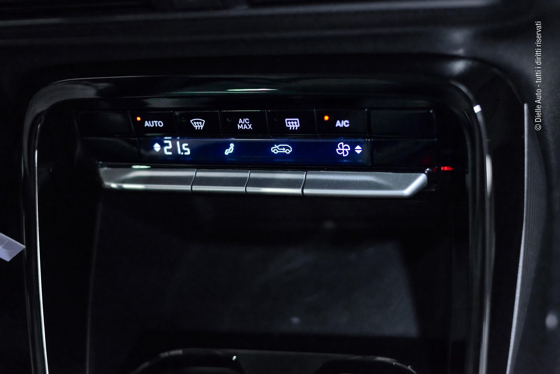 Citroen C3 Aircross 1.2 hybrid Max 145cv edcs6 7p.ti