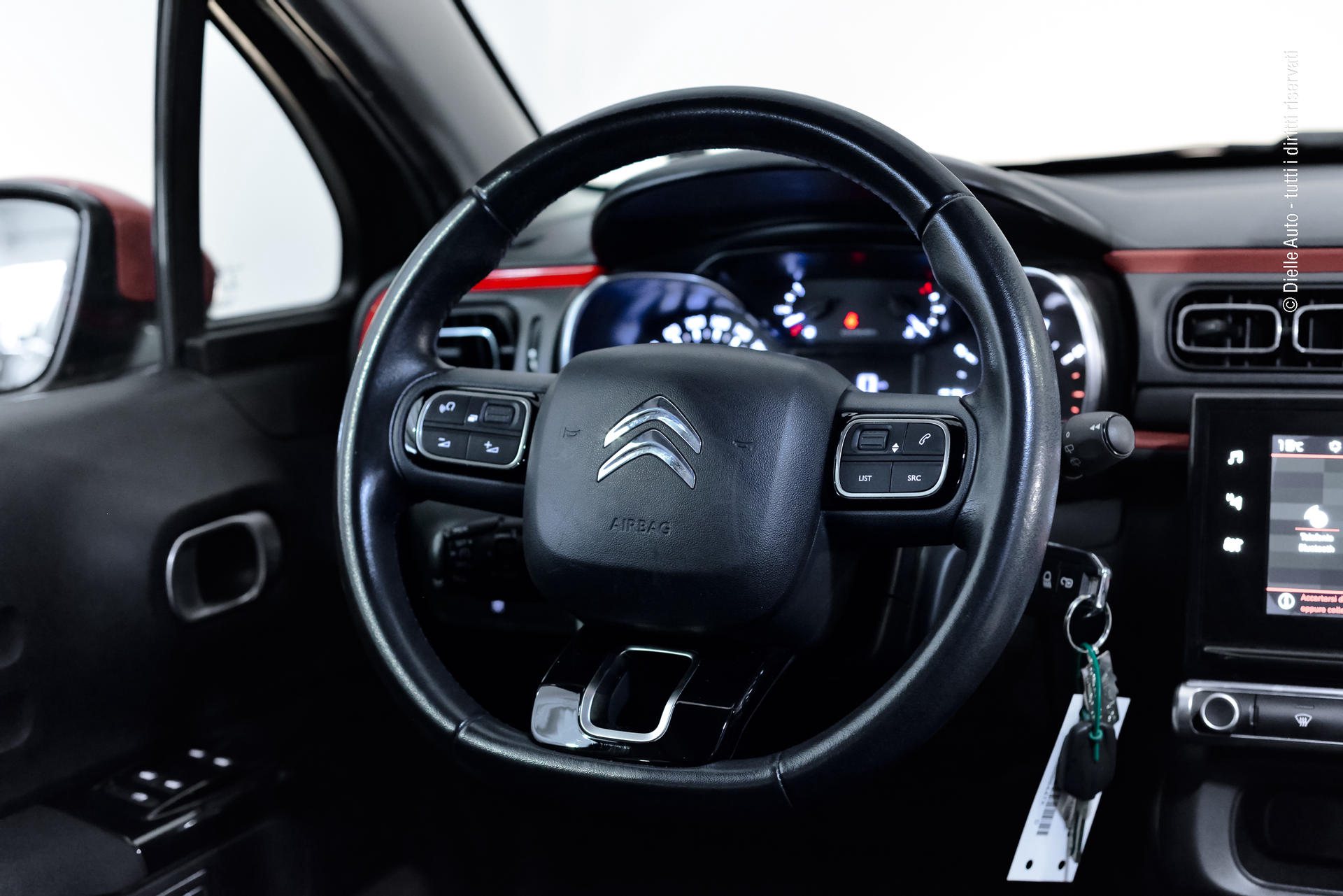 Citroen C3 1.2 puretech Shine Gpl 82cv