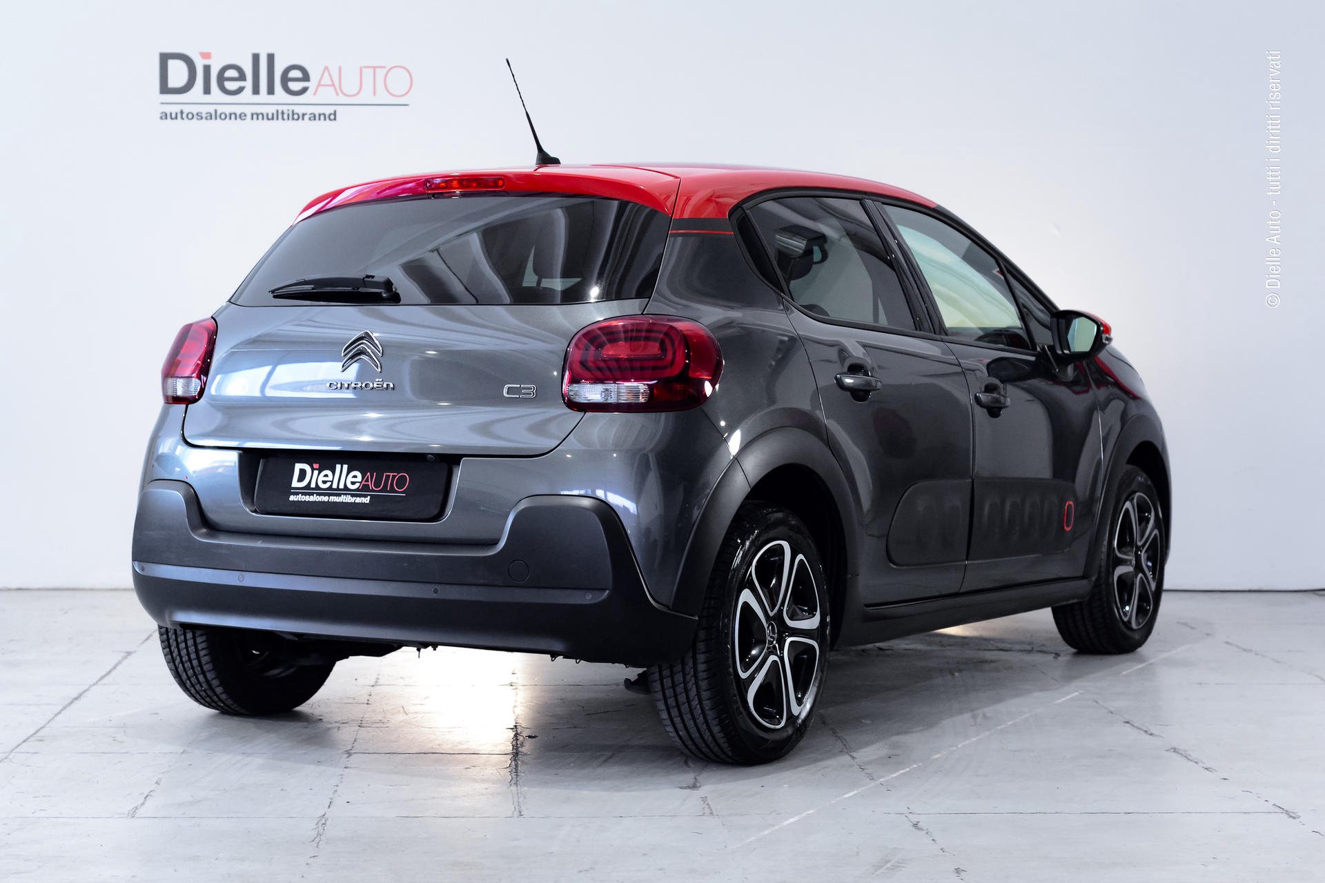 Citroen C3 1.2 puretech Shine Gpl 82cv