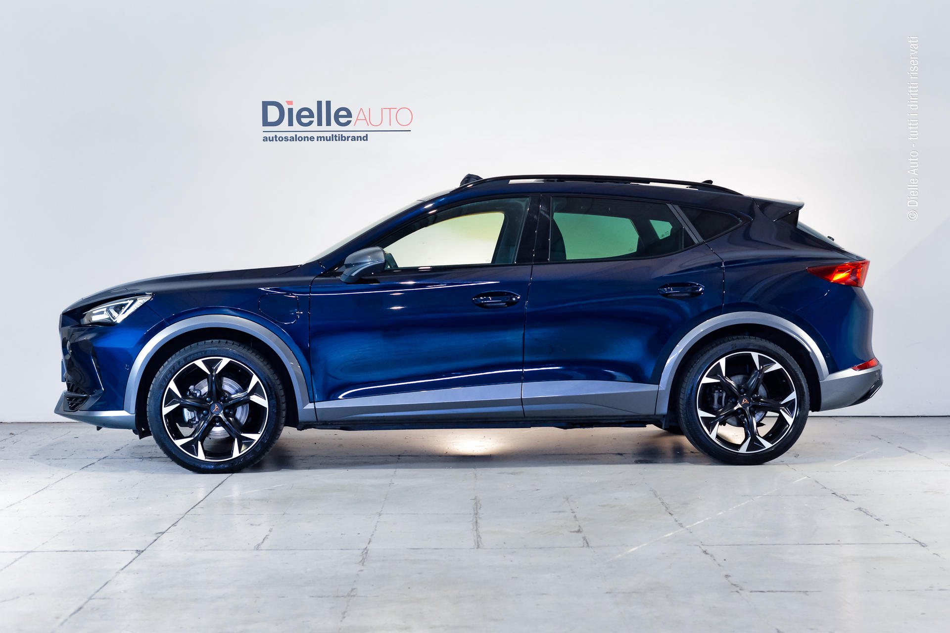 Cupra Formentor 1.4 e-hybrid Priority 204cv dsg *TETTO APRIBILE*
