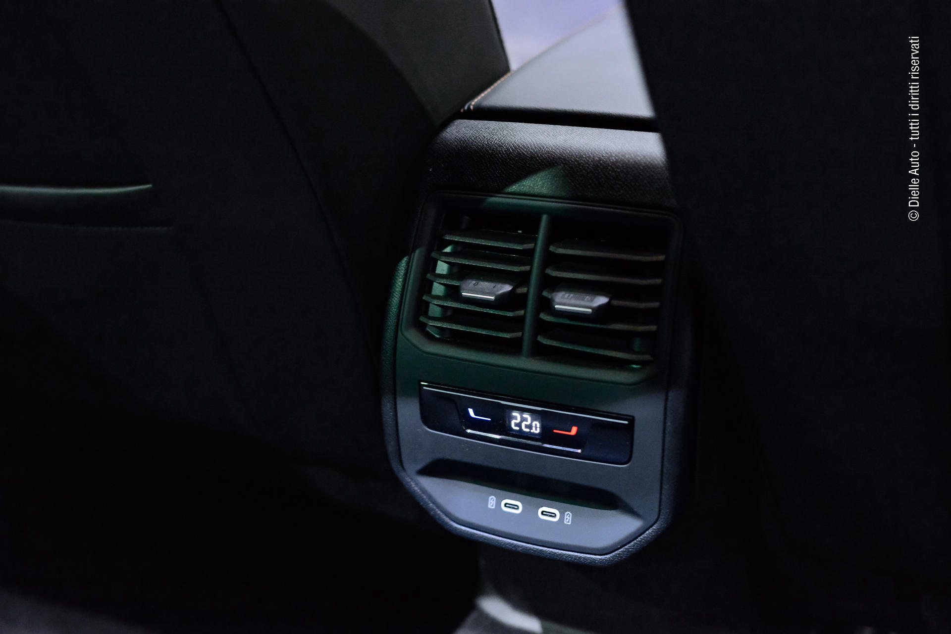 Cupra Formentor 1.4 e-hybrid Priority 204cv dsg *TETTO APRIBILE*