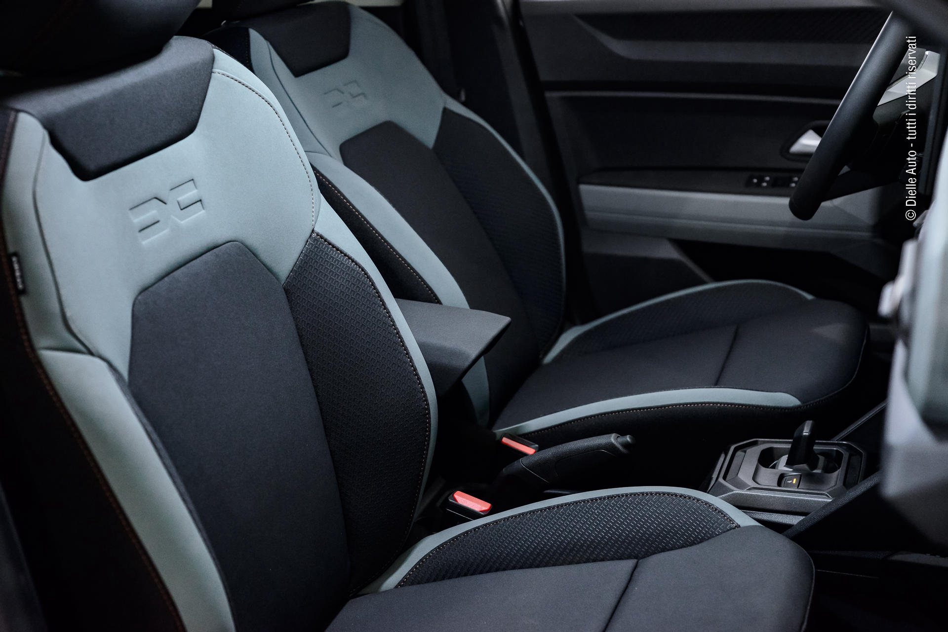 Dacia Duster 1.2 Eco-G Extreme 120cv AUTOMATICO