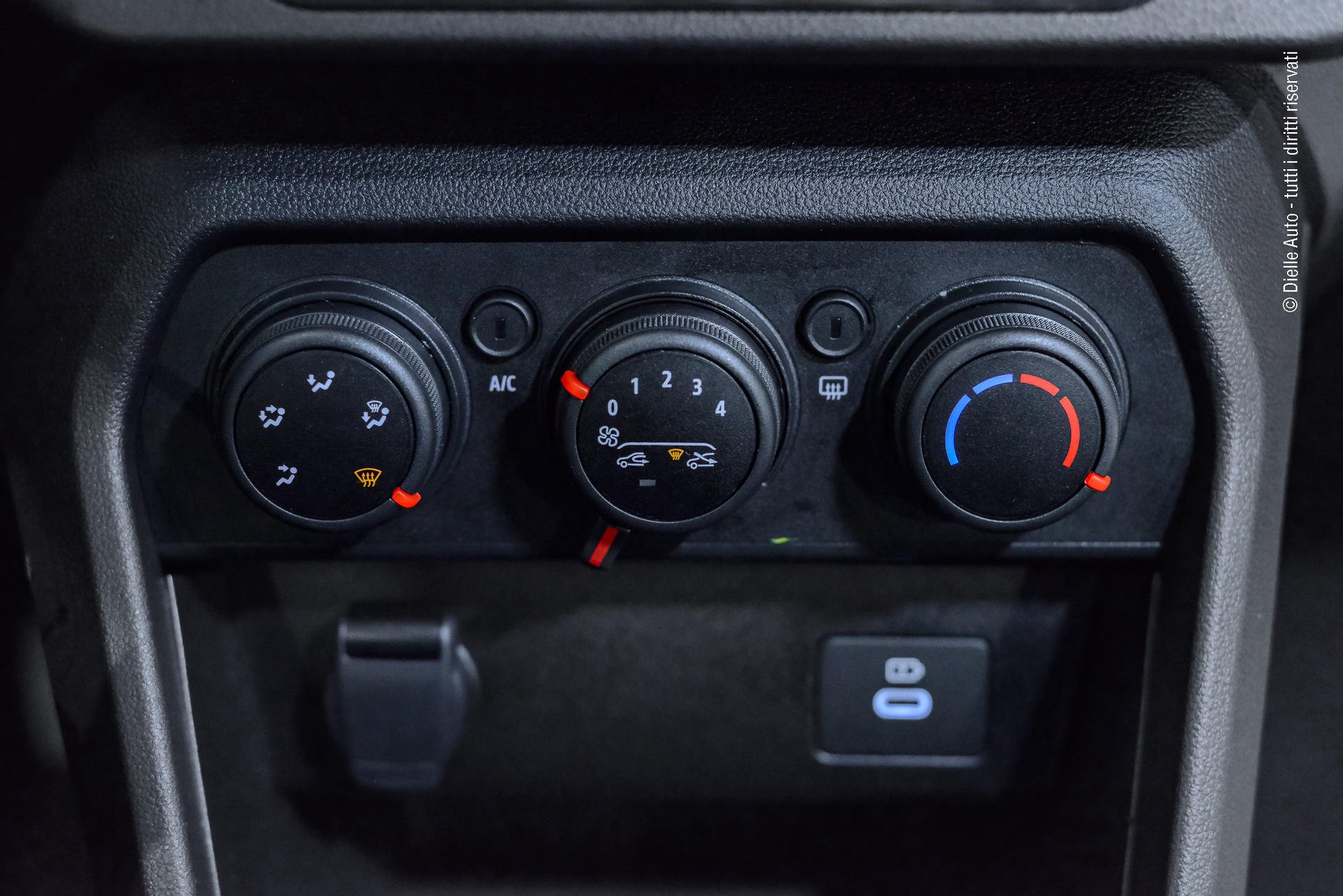 Dacia Sandero Stepway 1.0 tce Expression Eco-g 100cv