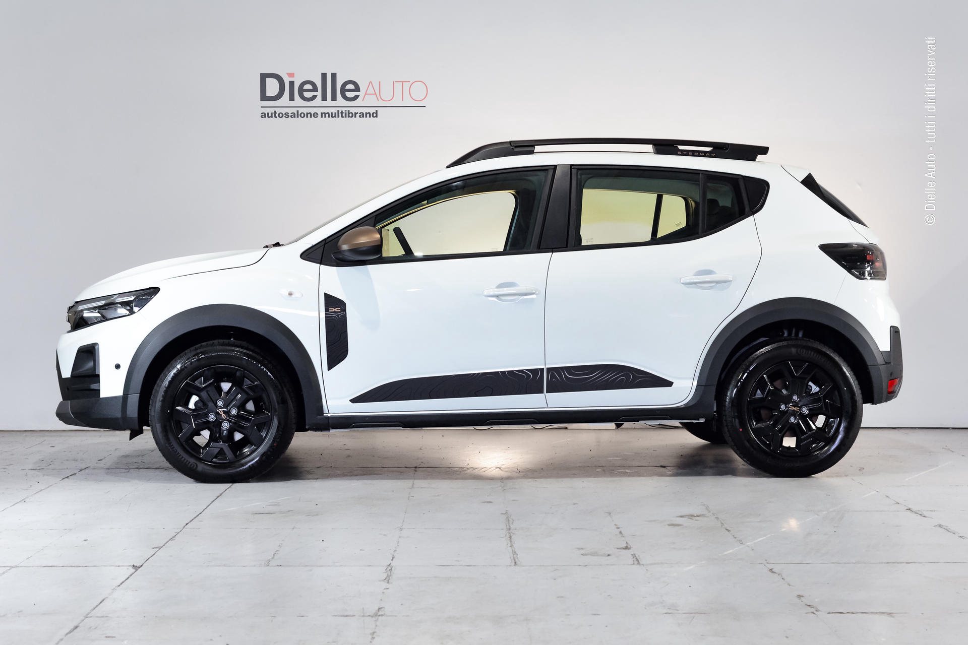 Dacia Sandero Stepway 1.2 Eco-G Extreme 120cv *winter pack*