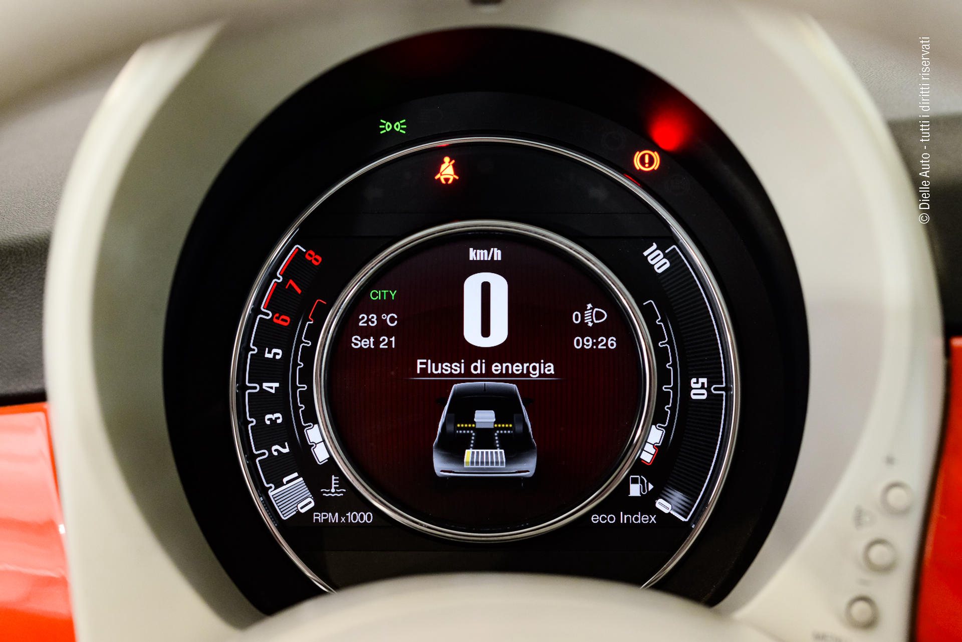 Fiat 500 1.0 hybrid 70cv dolcevita *clima automatico & sensori posteriori*
