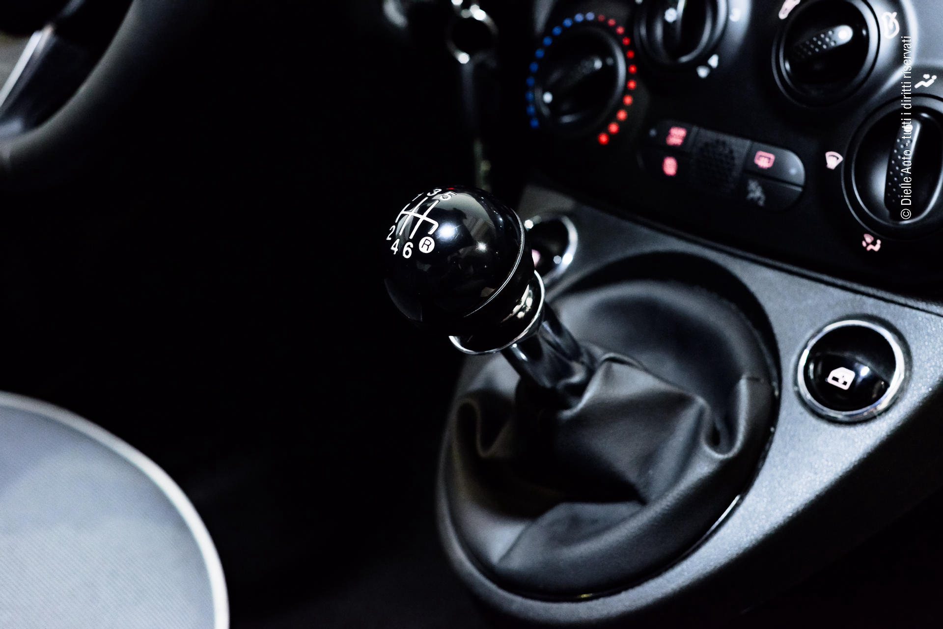 Fiat 500 1.0 hybrid Lounge 70cv