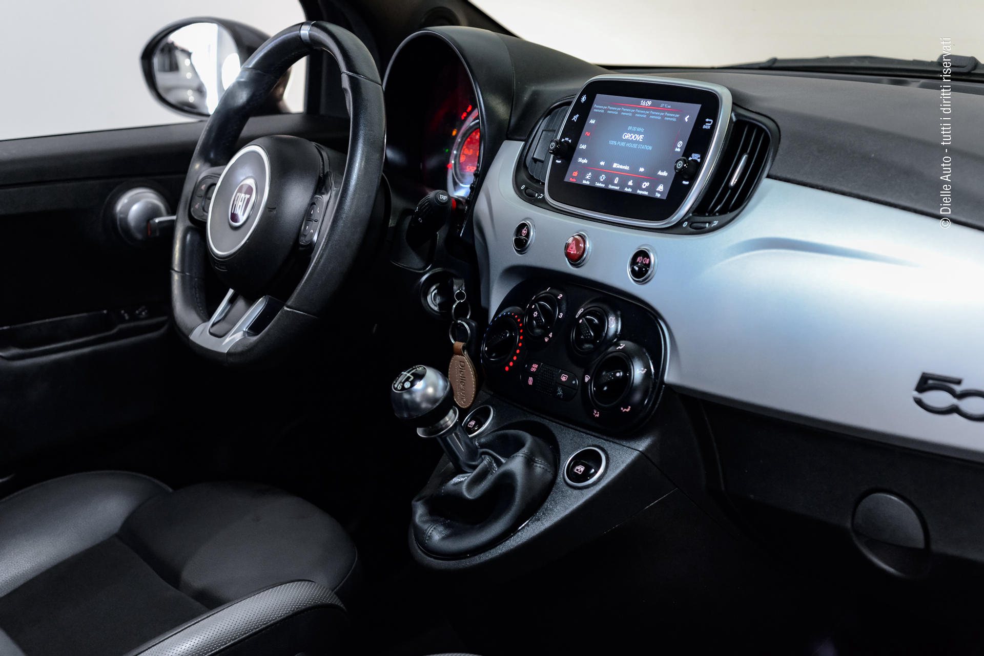 Fiat 500 1.0 hybrid Sport 70cv