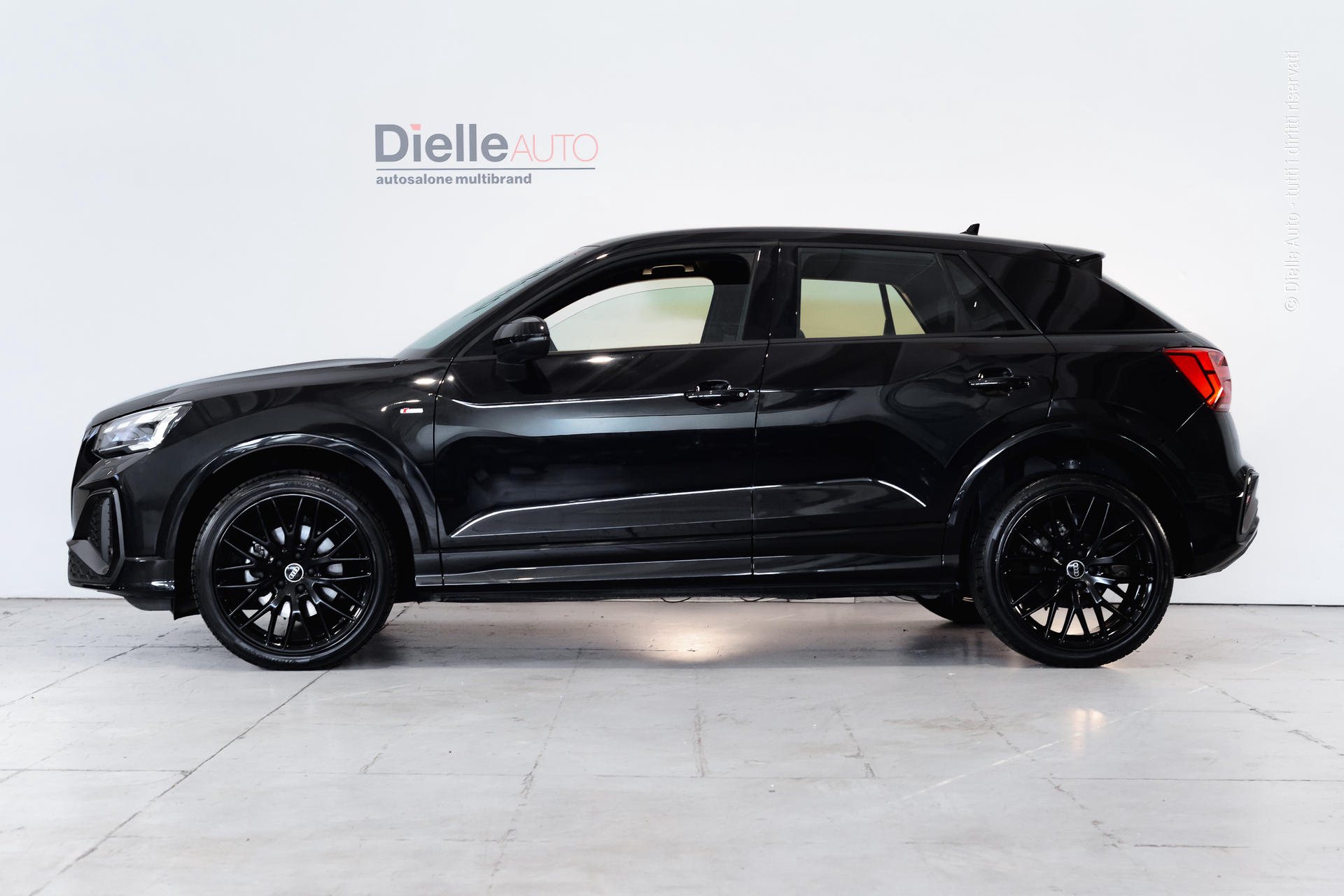 Audi Q2 35 2.0 tdi S line edition s-tronic