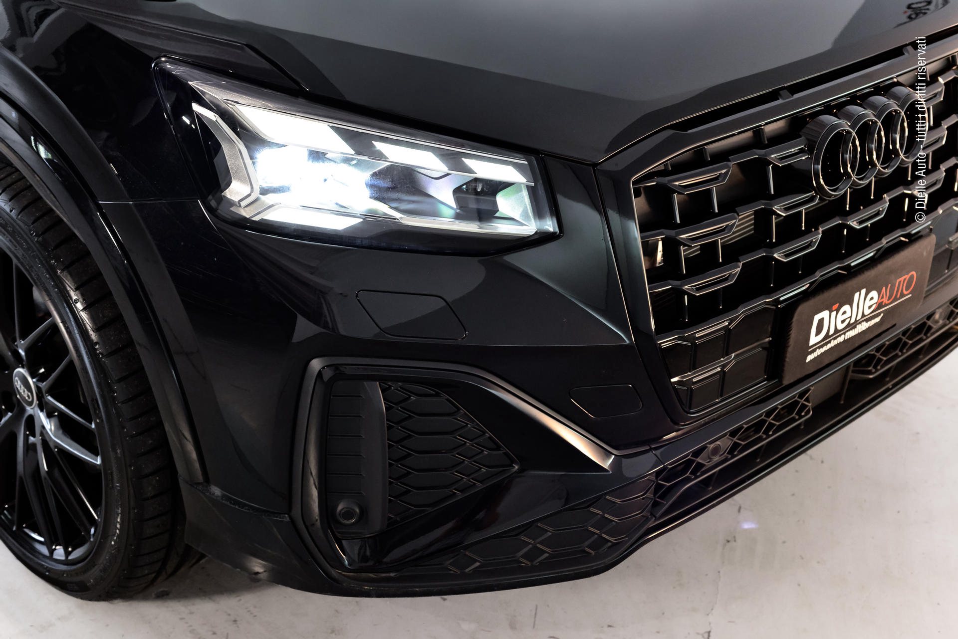 Audi Q2 35 2.0 tdi S line edition s-tronic