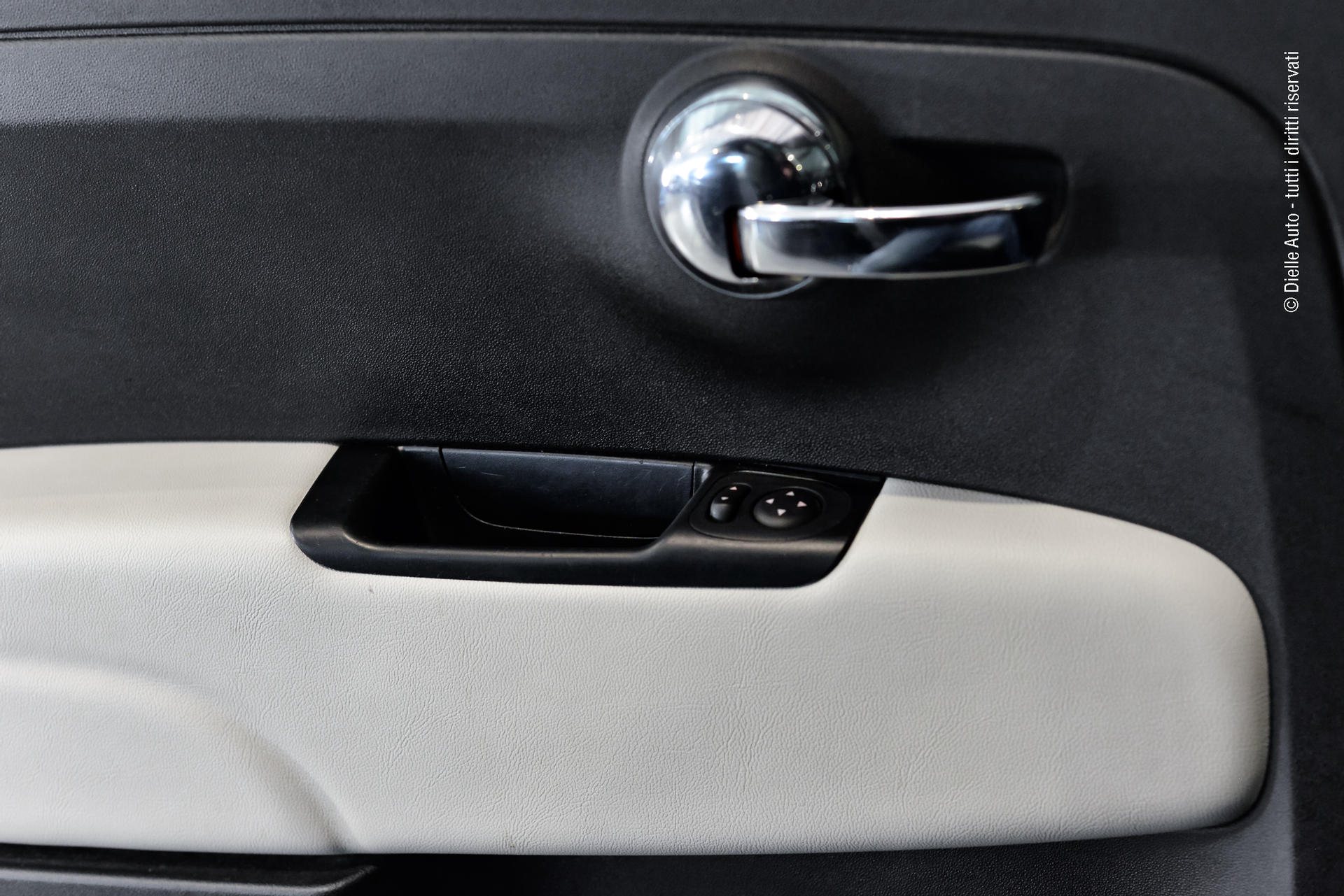 Fiat 500 1.0 hybrid Dolcevita 70cv