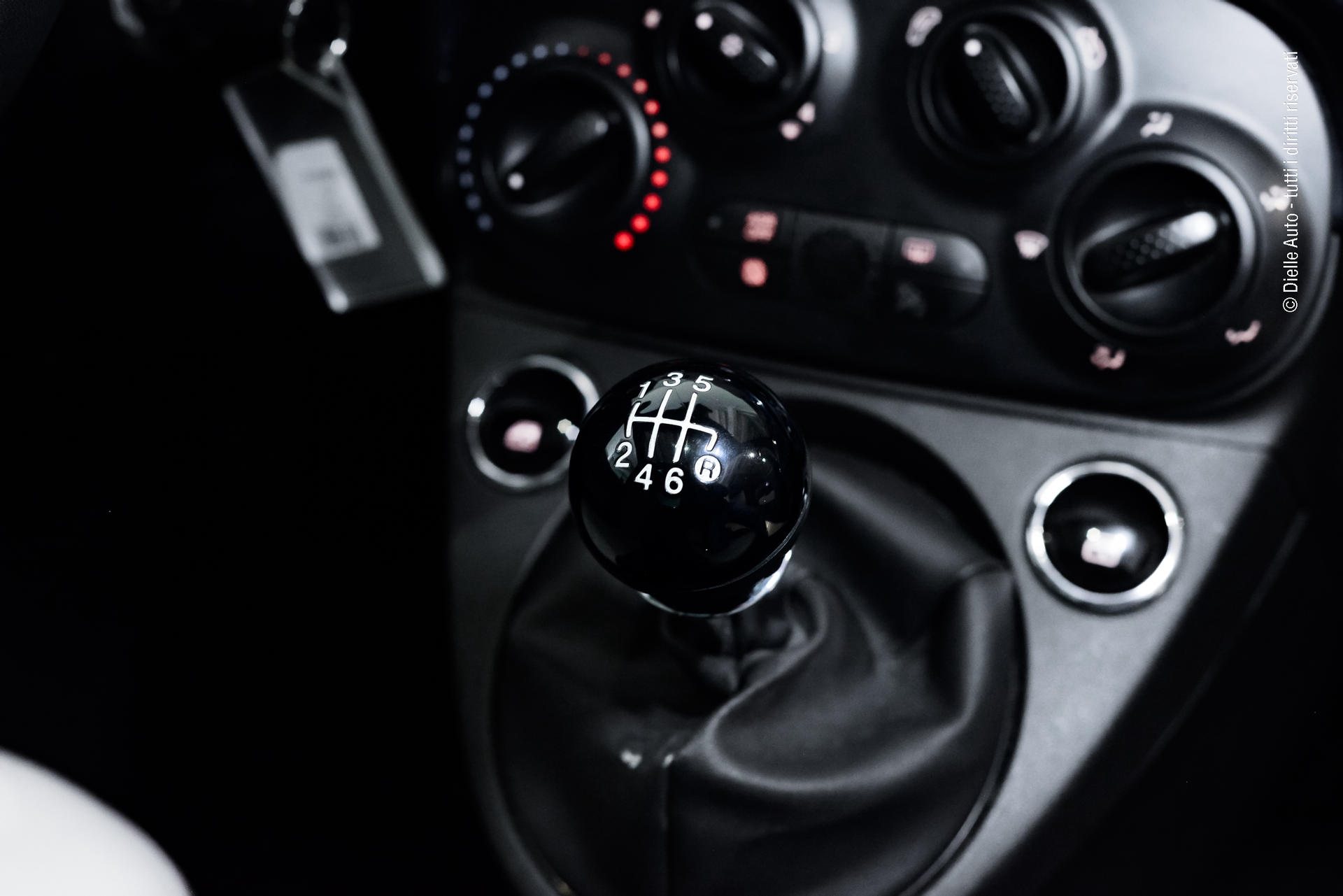 Fiat 500 1.0 hybrid Dolcevita 70cv