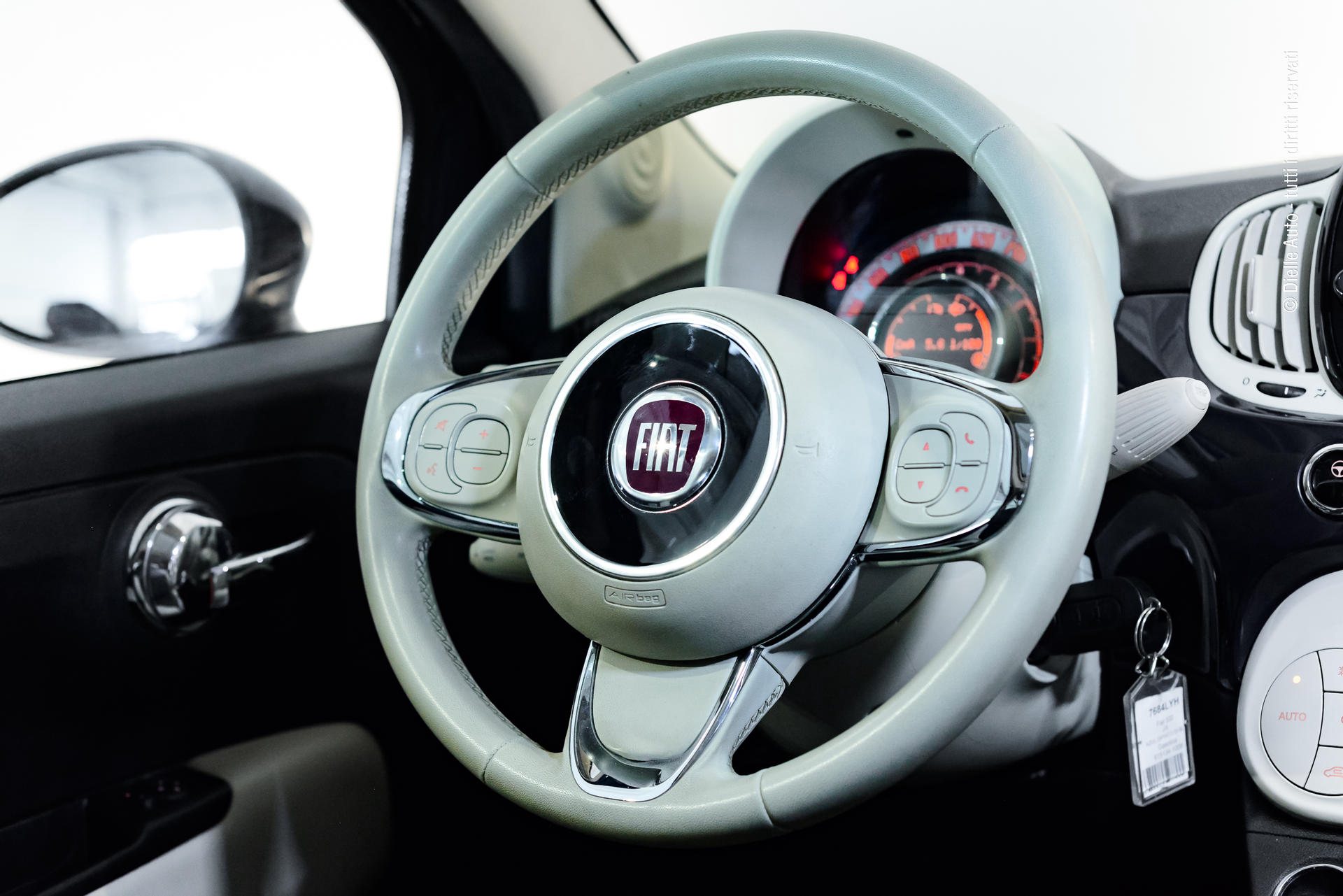 Fiat 500 1.0 hybrid Dolcevita 70cv
