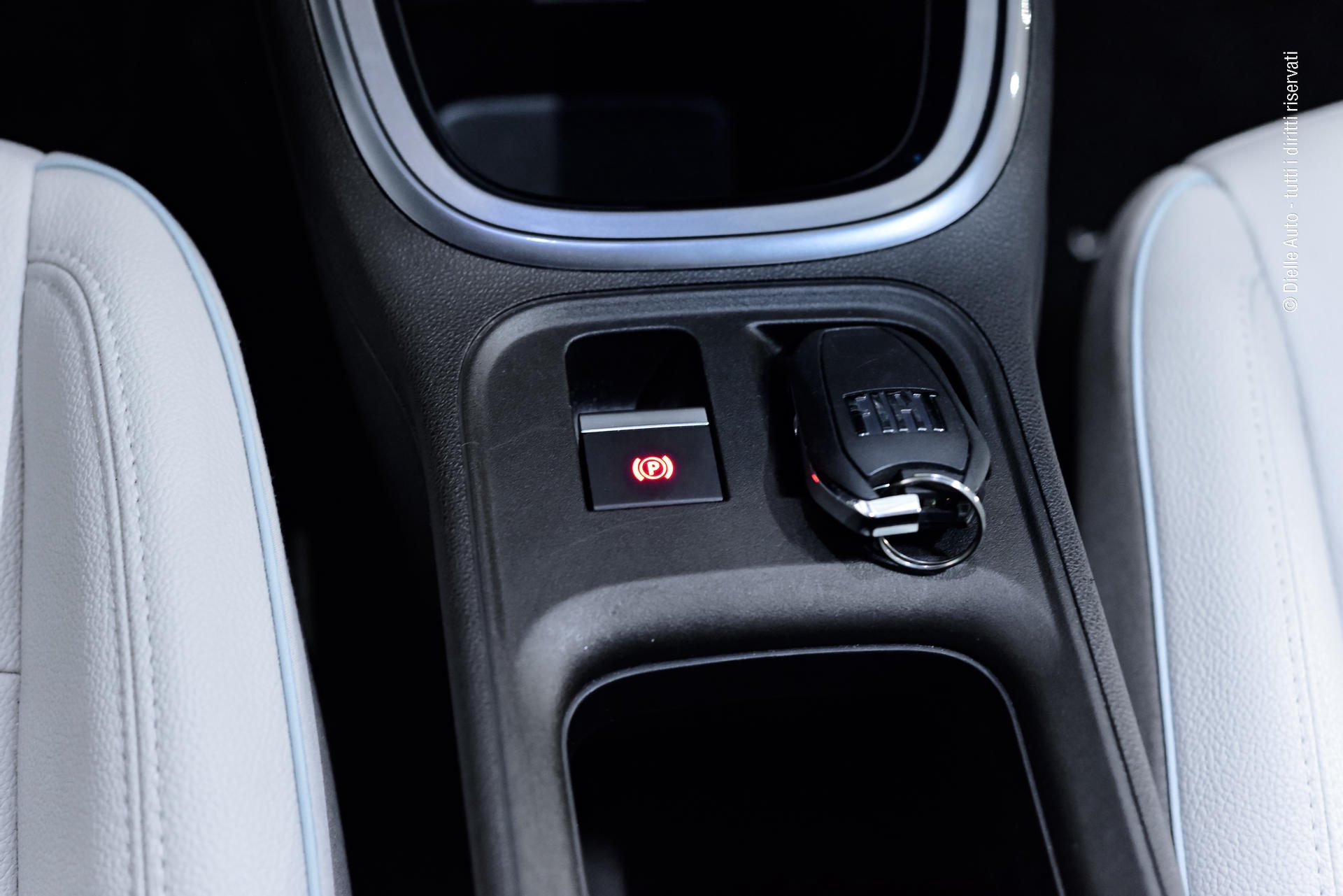 Fiat 600 1.2 hybrid La Prima 110cv auto