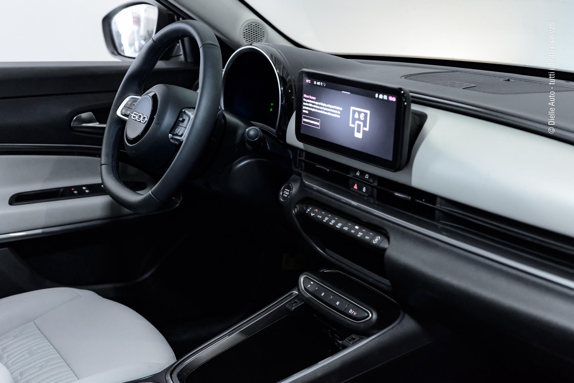 Fiat 600 1.2 hybrid La Prima 110cv auto