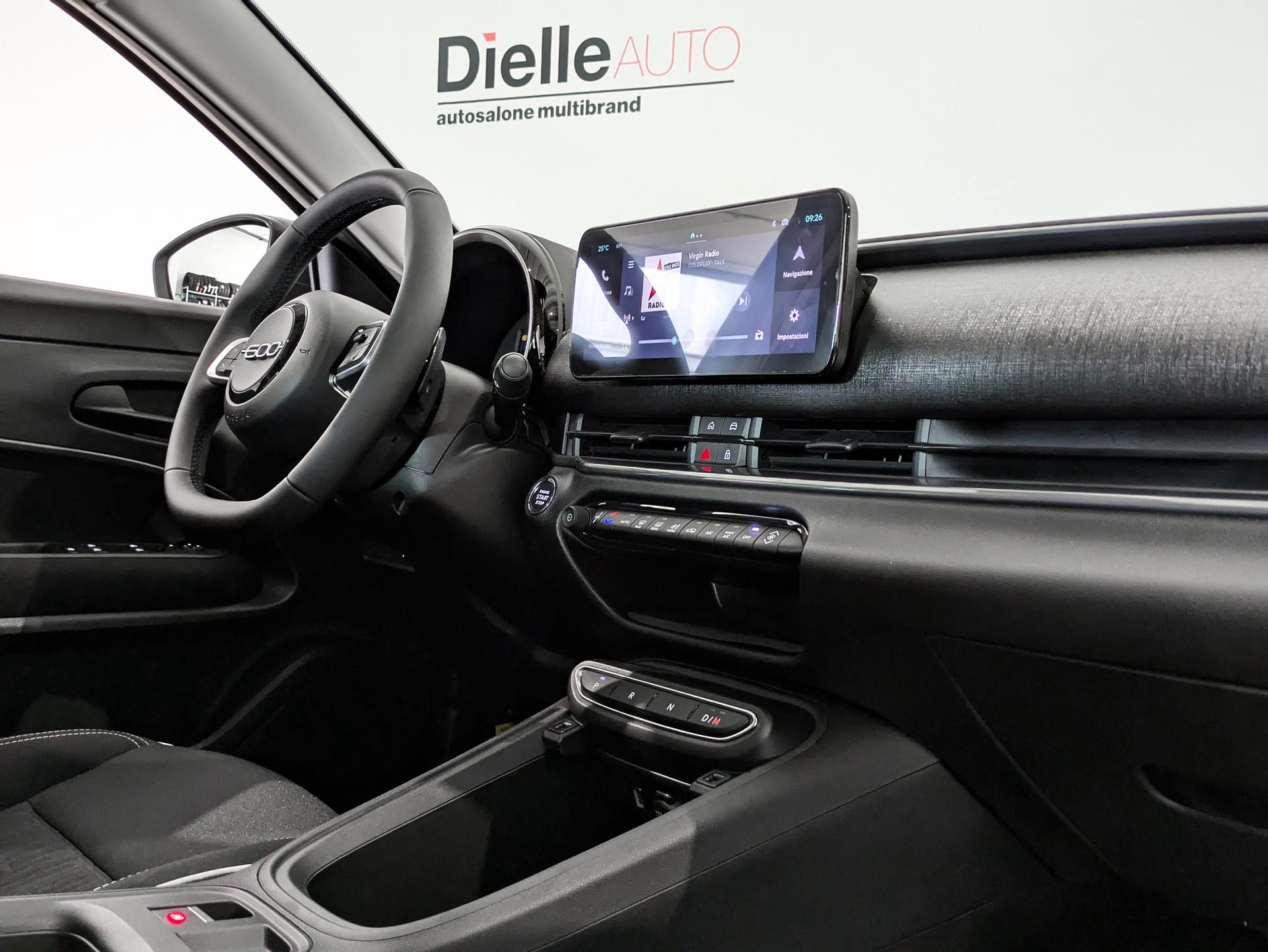 Fiat 600 1.2 hybrid 110cv auto